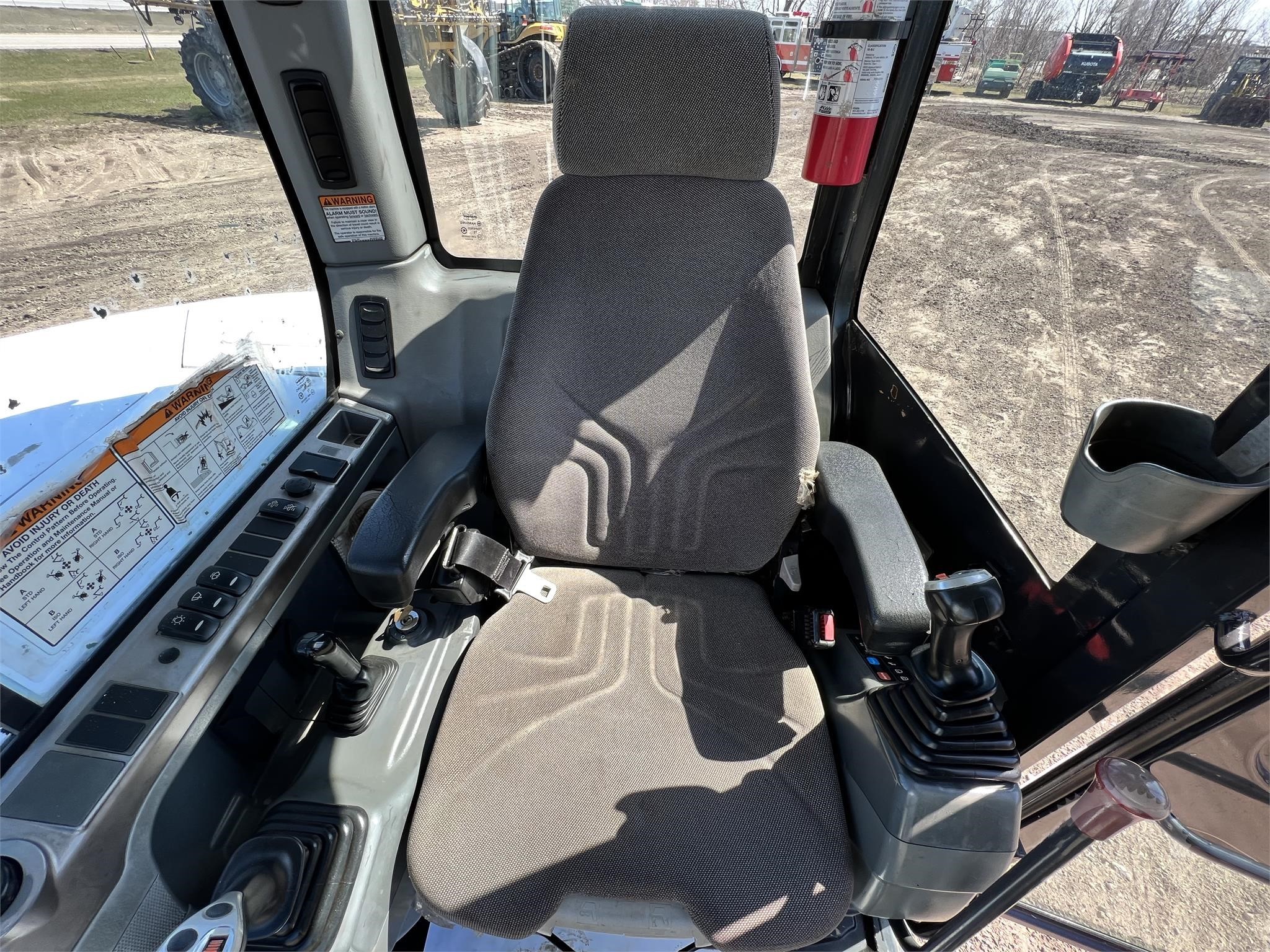 gallery 2016 BOBCAT E85  Mini Excavator