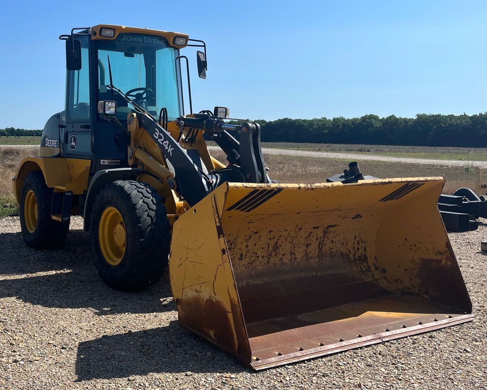 gallery 2016 John Deere 324K wheel loader