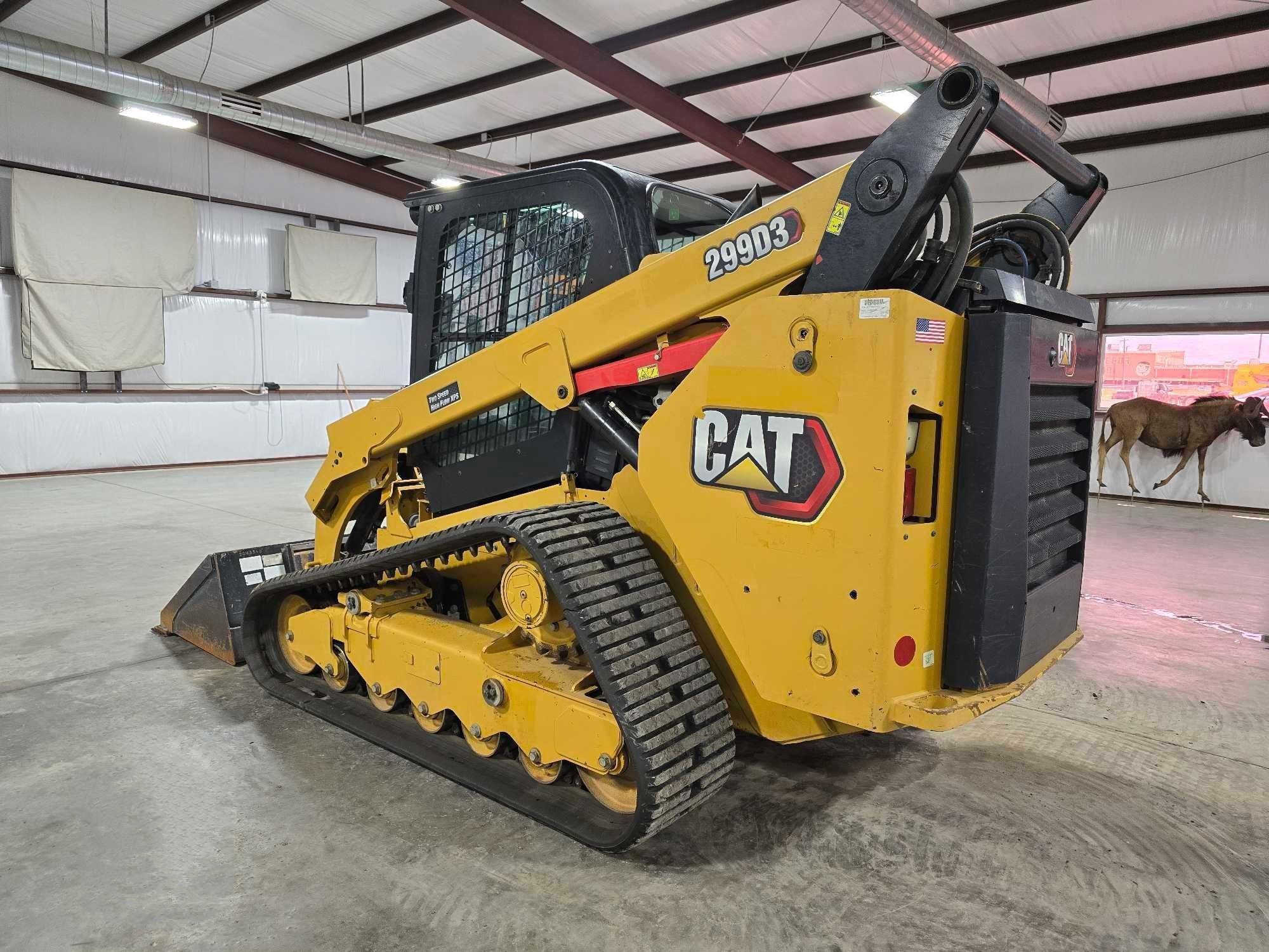 gallery 2022 Caterpillar 299D3 skid steer