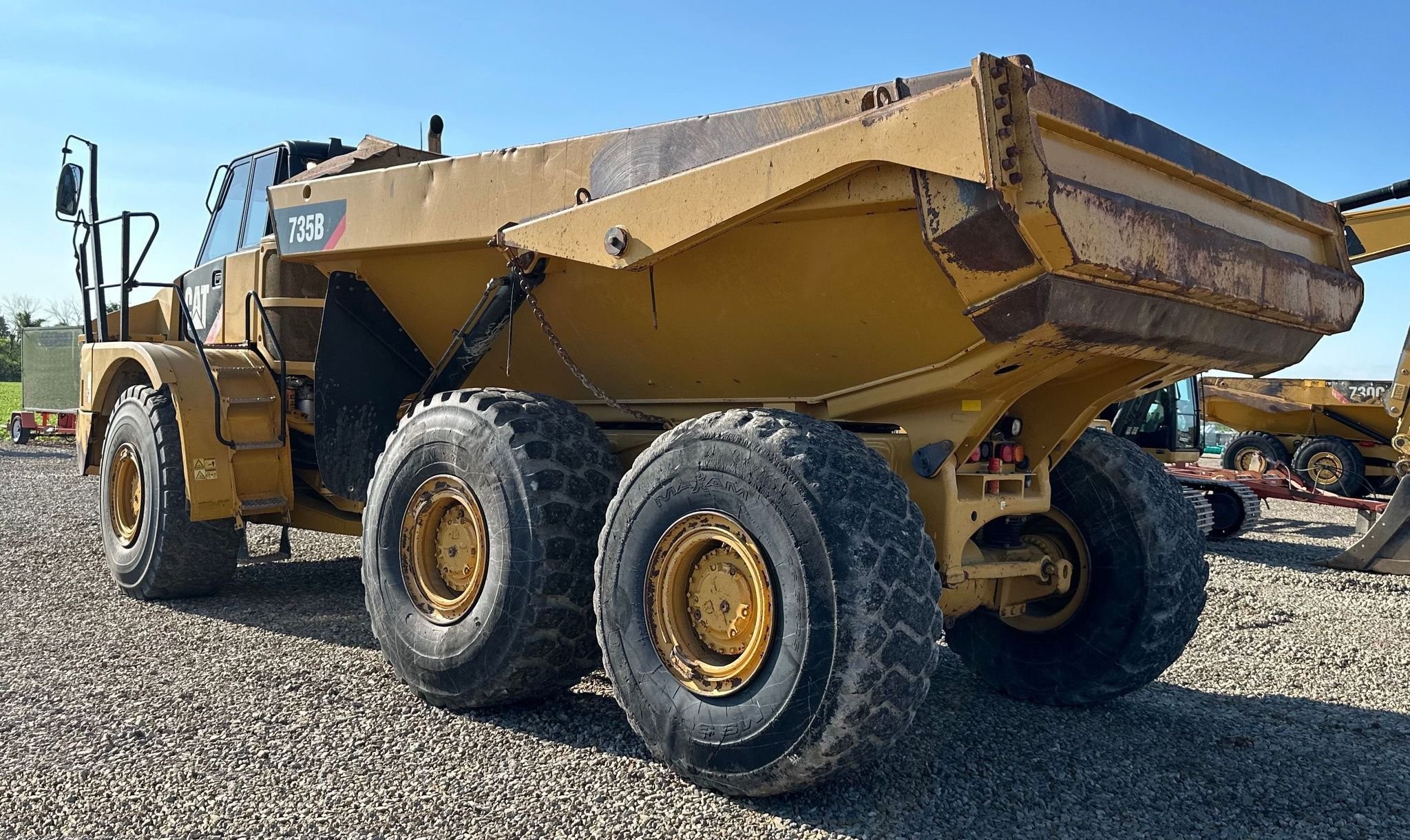 gallery 2013 Caterpillar 735B haul truck