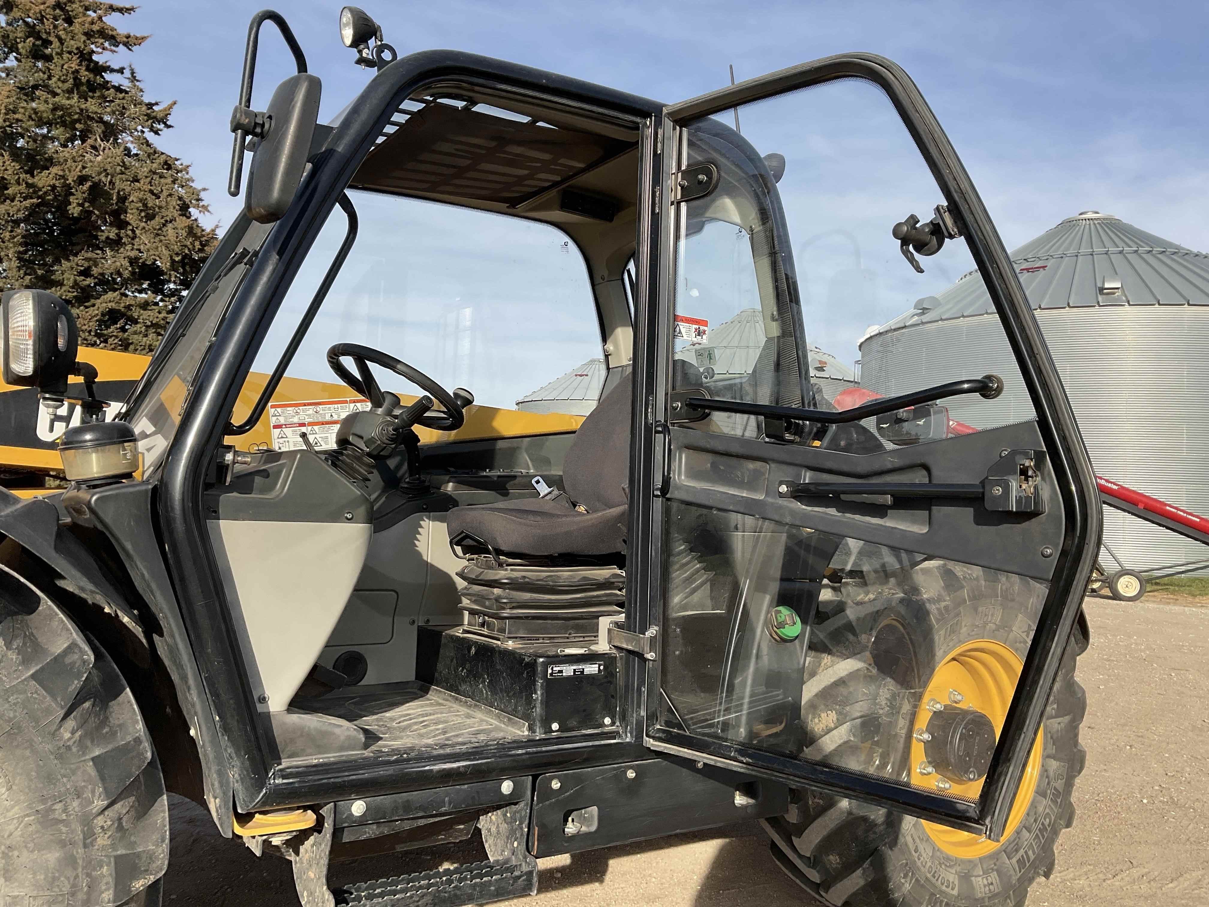 gallery 2012 Caterpillar TH406 4x4x4 Telehandler