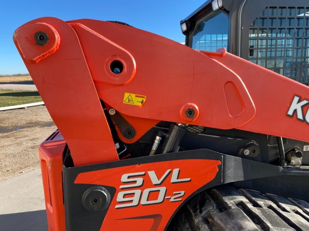 gallery 2014 Kubota SVL90-2 Compact Track Loader
