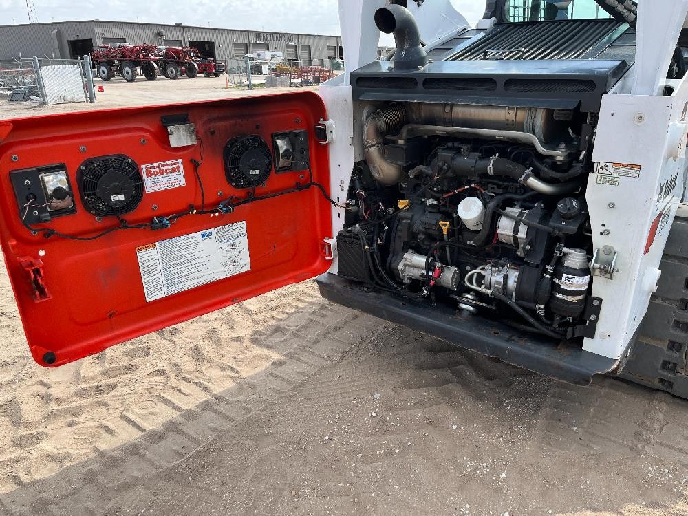 gallery 2019 Bobcat T770 Compact Track Loader