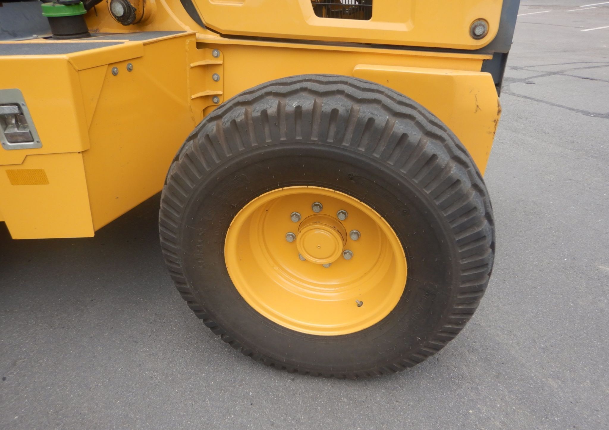 gallery 2015 John Deere 410L backhoe