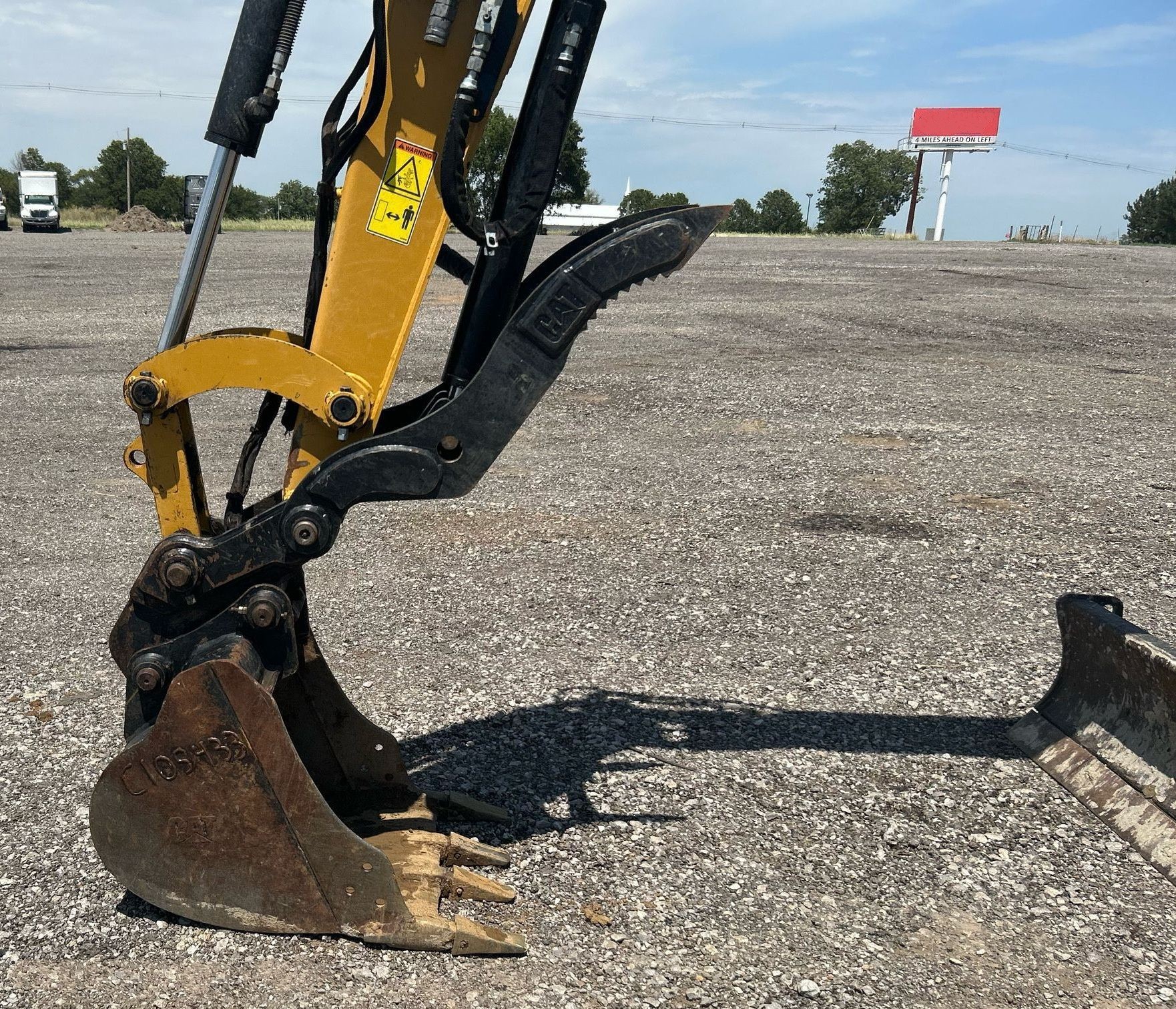 gallery 2020 Caterpillar 305E2 CR mini excavator