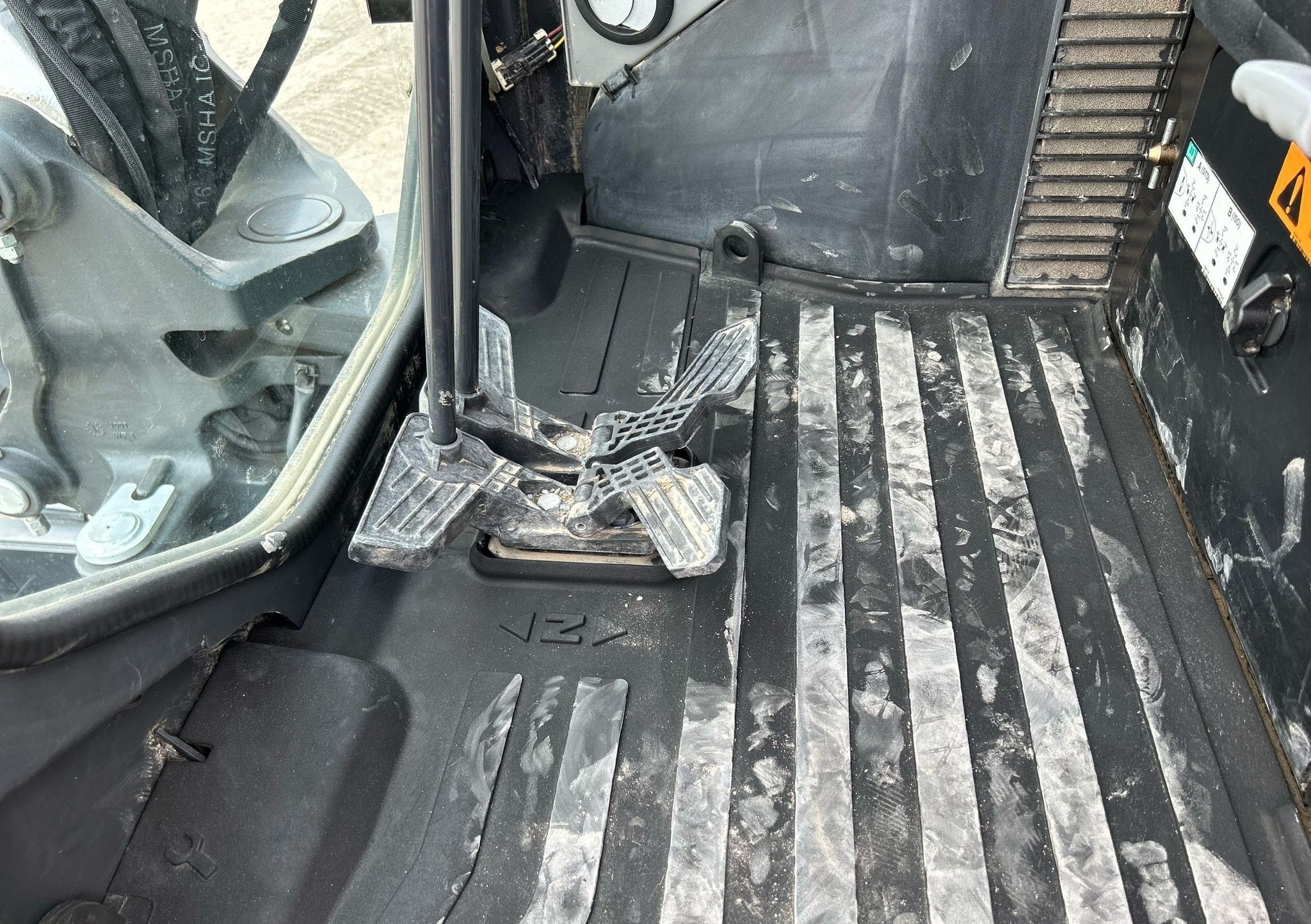 gallery 2021 Bobcat E42 R2 series mini excavator