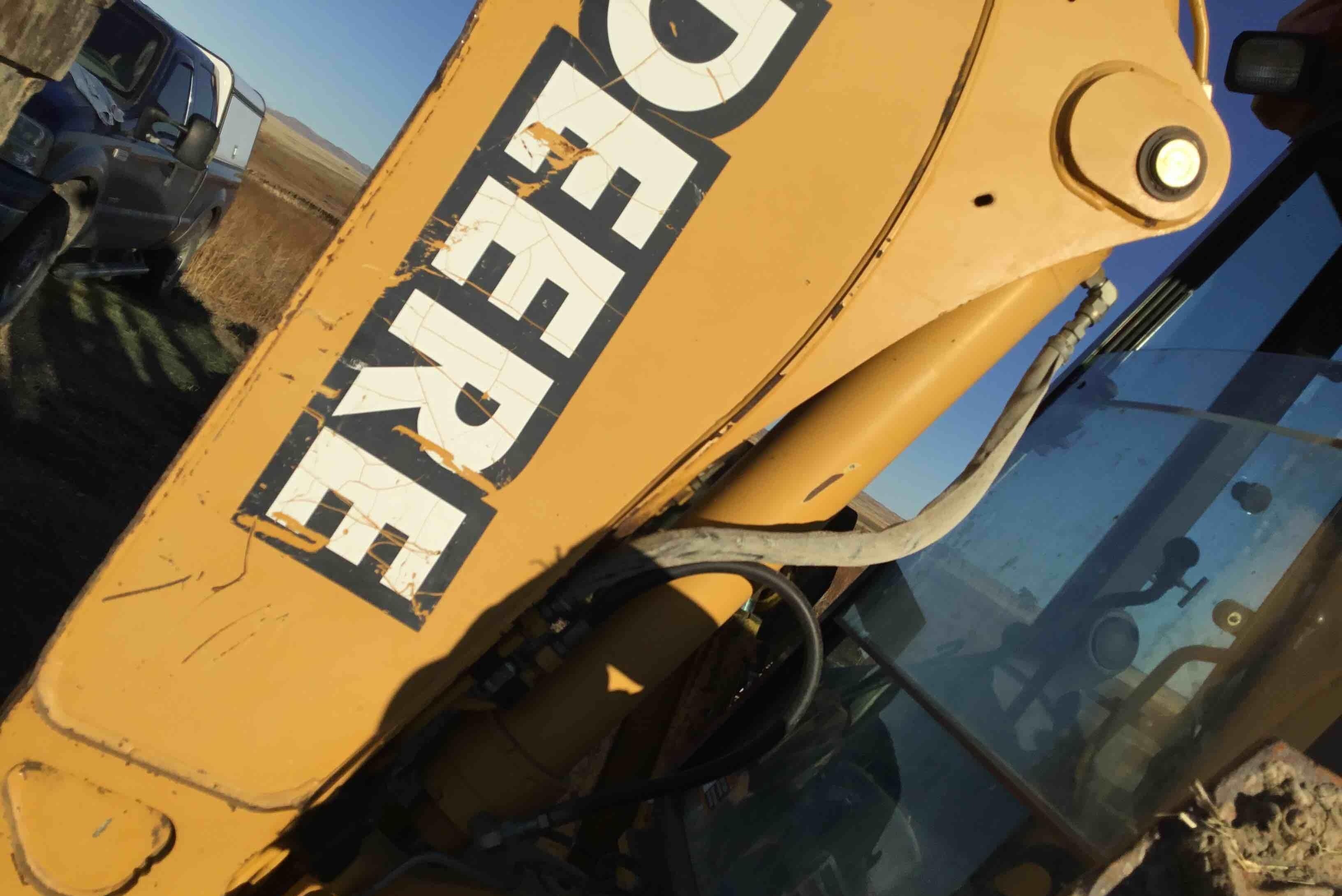 gallery 2001 John Deere 310G 4x4 Loader Backhoe WExtendahoe