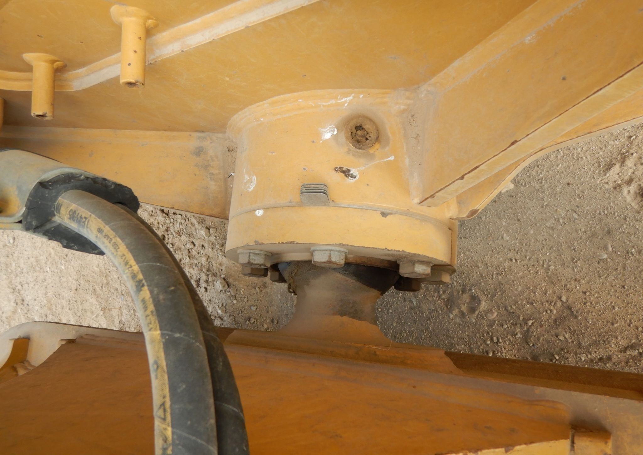 gallery 2016 Caterpillar D6T XL dozer