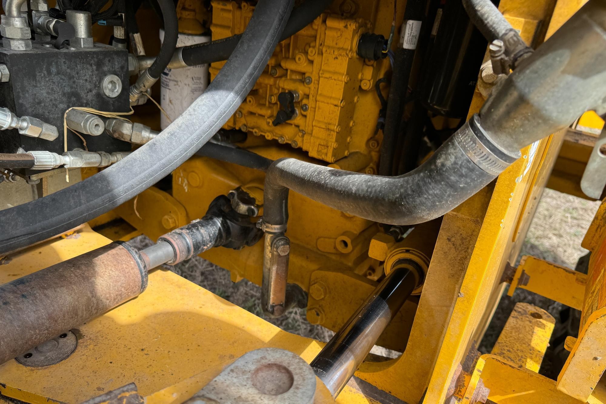 gallery 2013 John Deere 524K High Lift Wheel Loader,