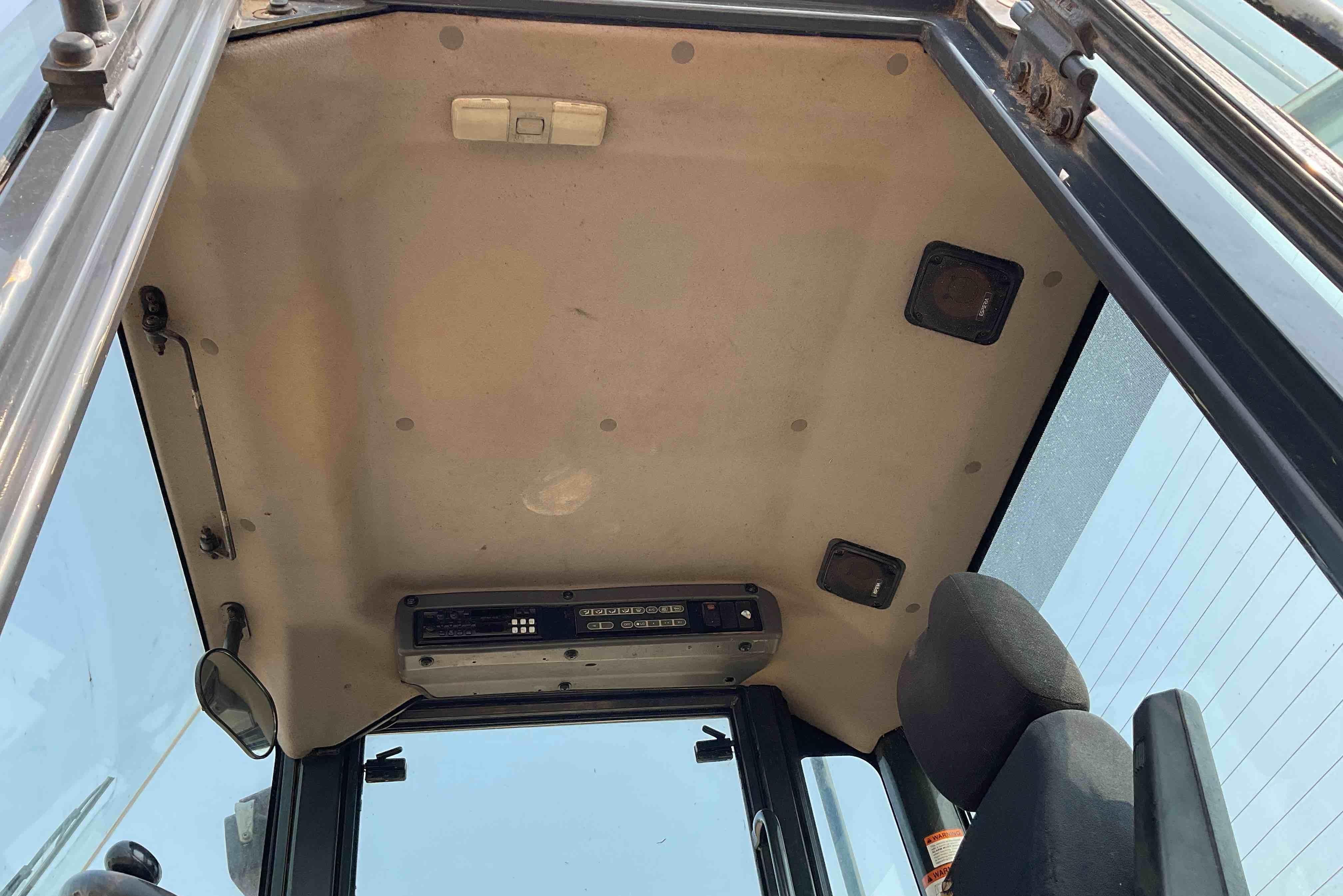 gallery 2008 Komatsu WA320-5L Wheel Loader W/Grapple