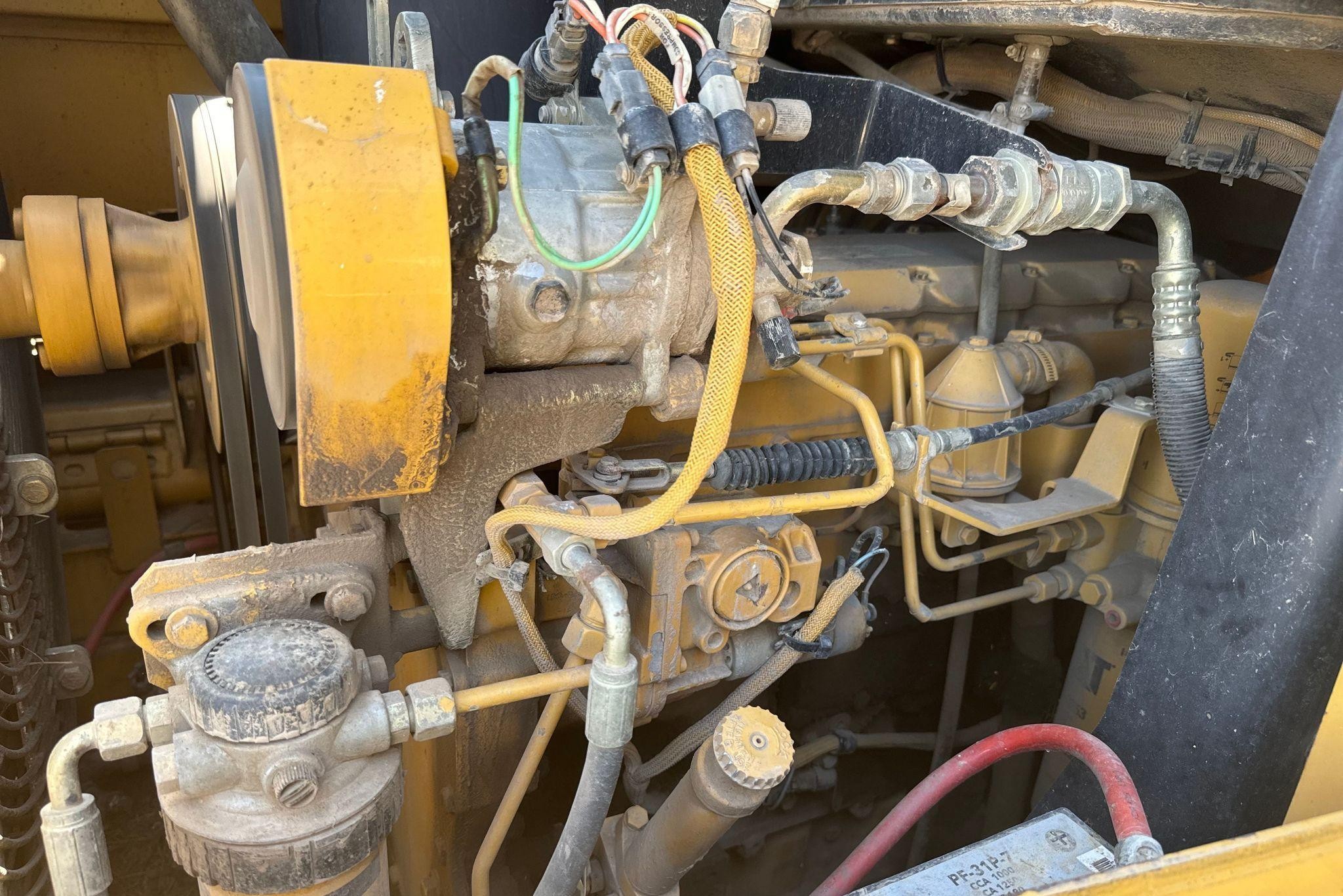 gallery 2002 Caterpillar 953C track loader
