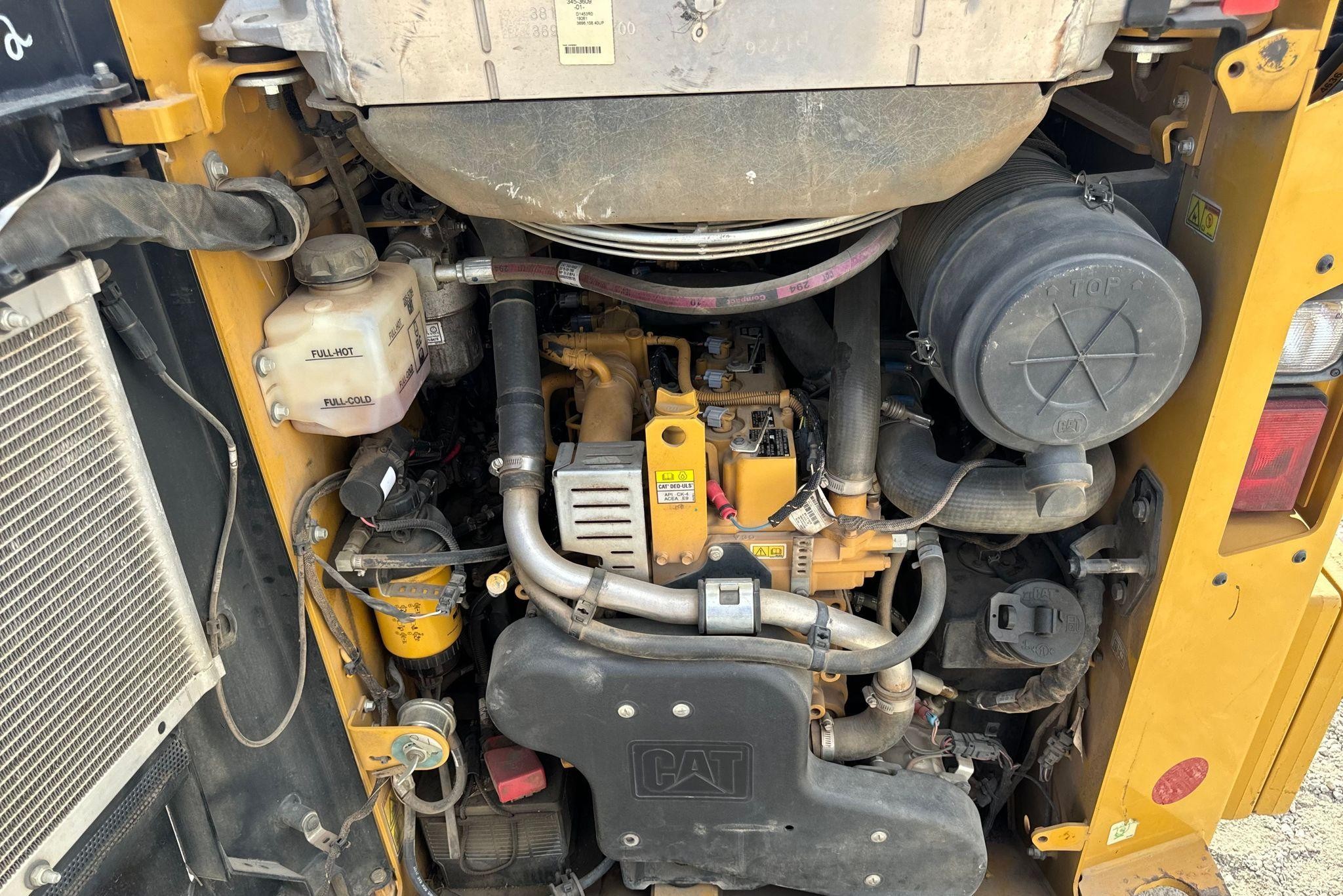 gallery 2019 Caterpillar 259D3 tracked skid steer loader