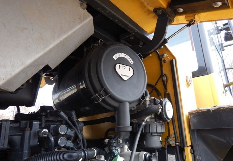 gallery 2014 Komatsu WA320-7 wheel loader