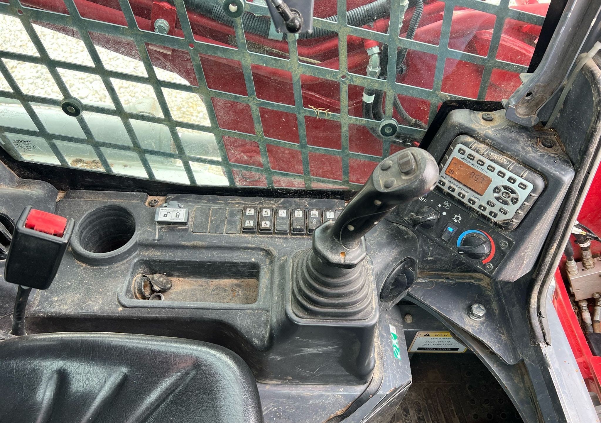 gallery 2020 Takeuchi TL12R2 tracked skid steer loader