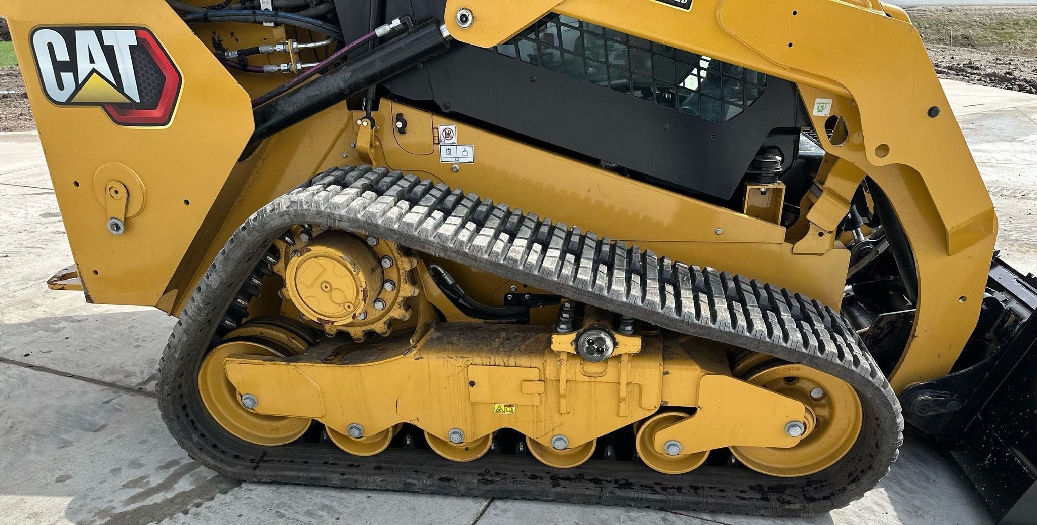 gallery 2022 Caterpillar 259D3 tracked skid steer loader