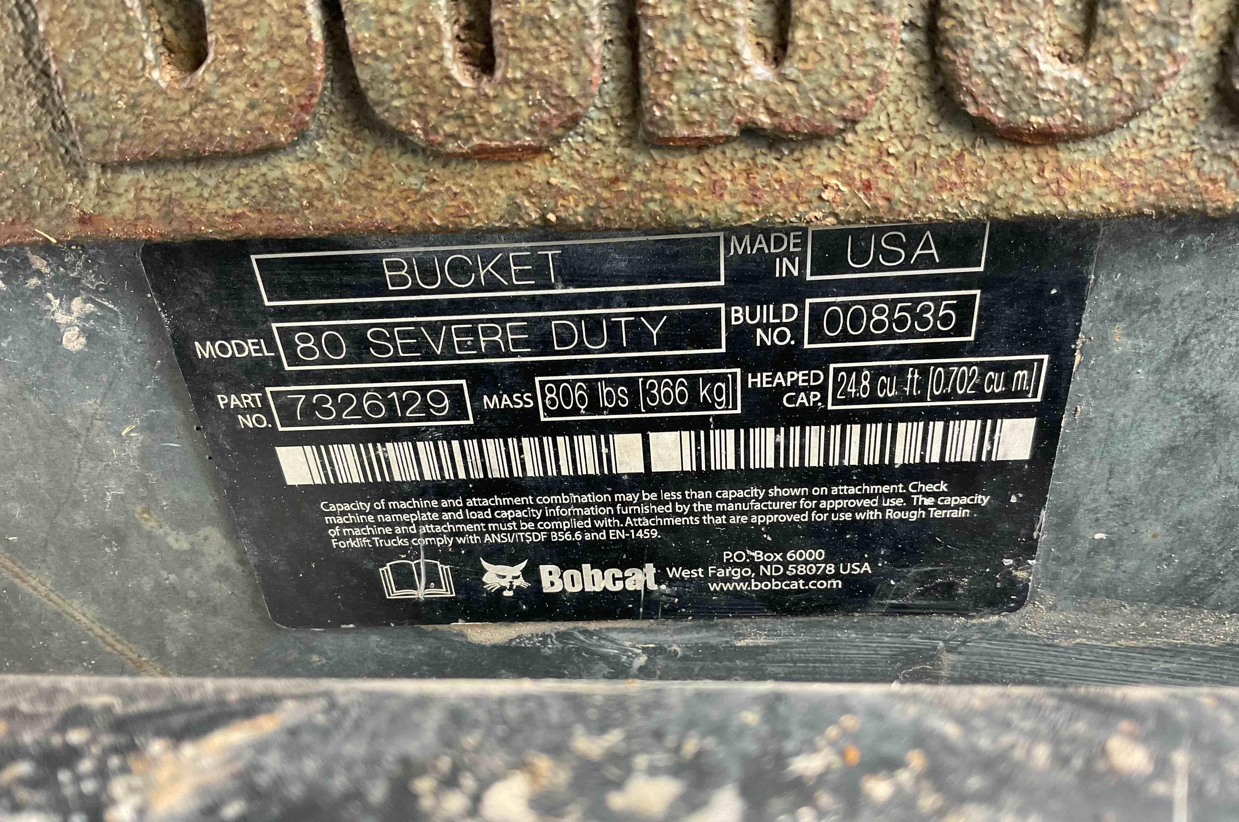gallery Bobcat T76 R-Series Compact Track Loader
