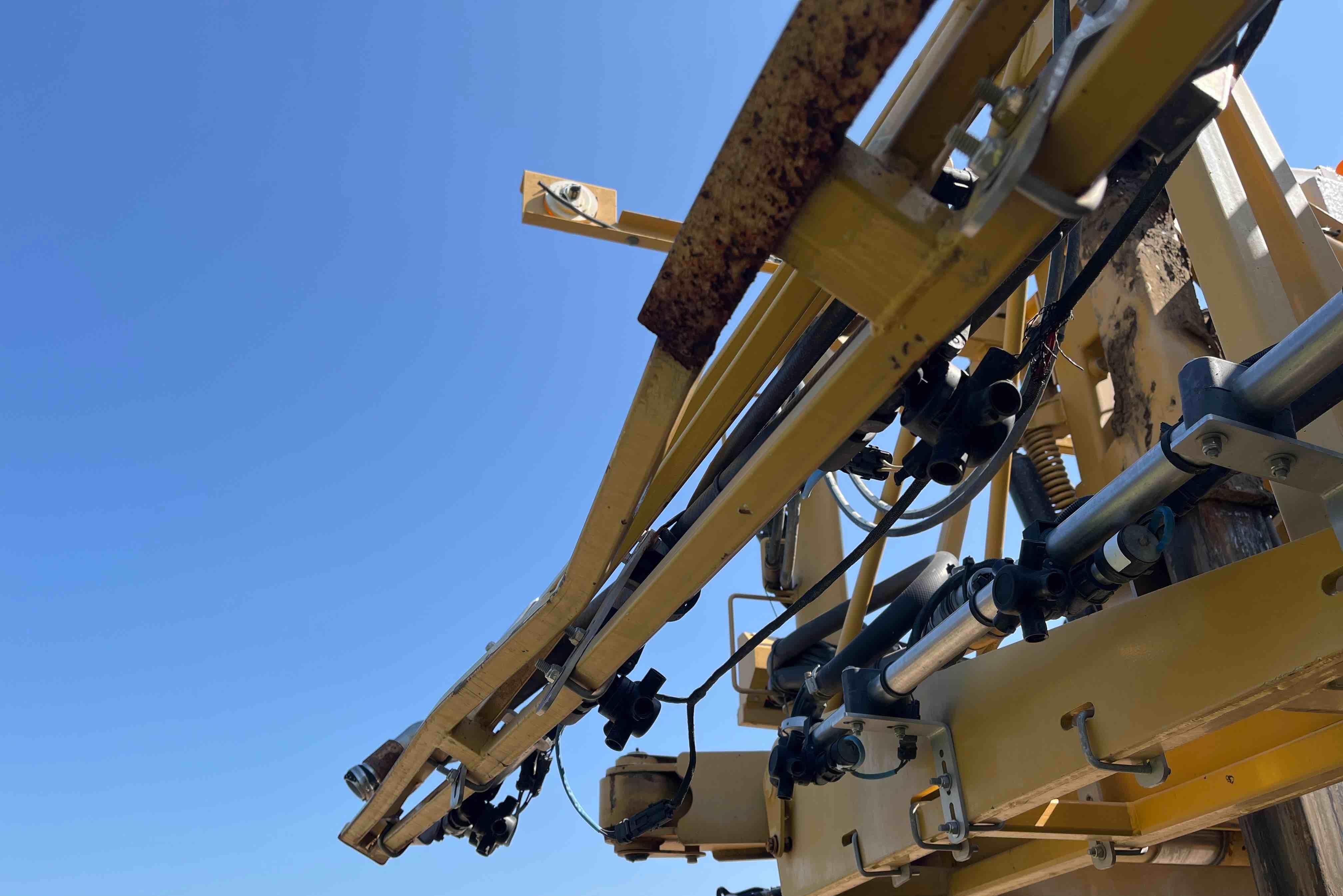 gallery 2019 RoGator RG1300C Self-Propelled Sprayer