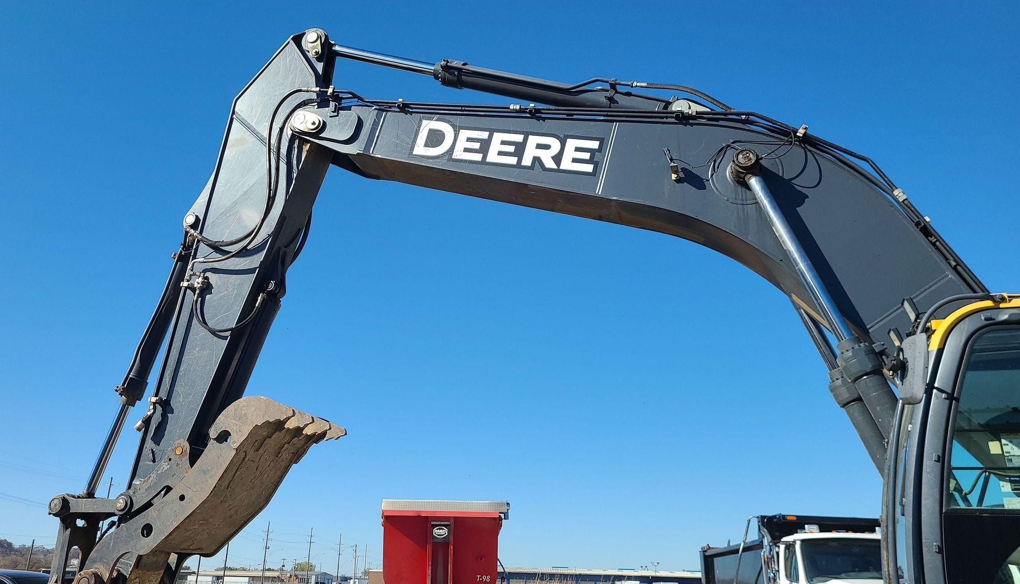 gallery 2014 John Deere 350G LC excavator