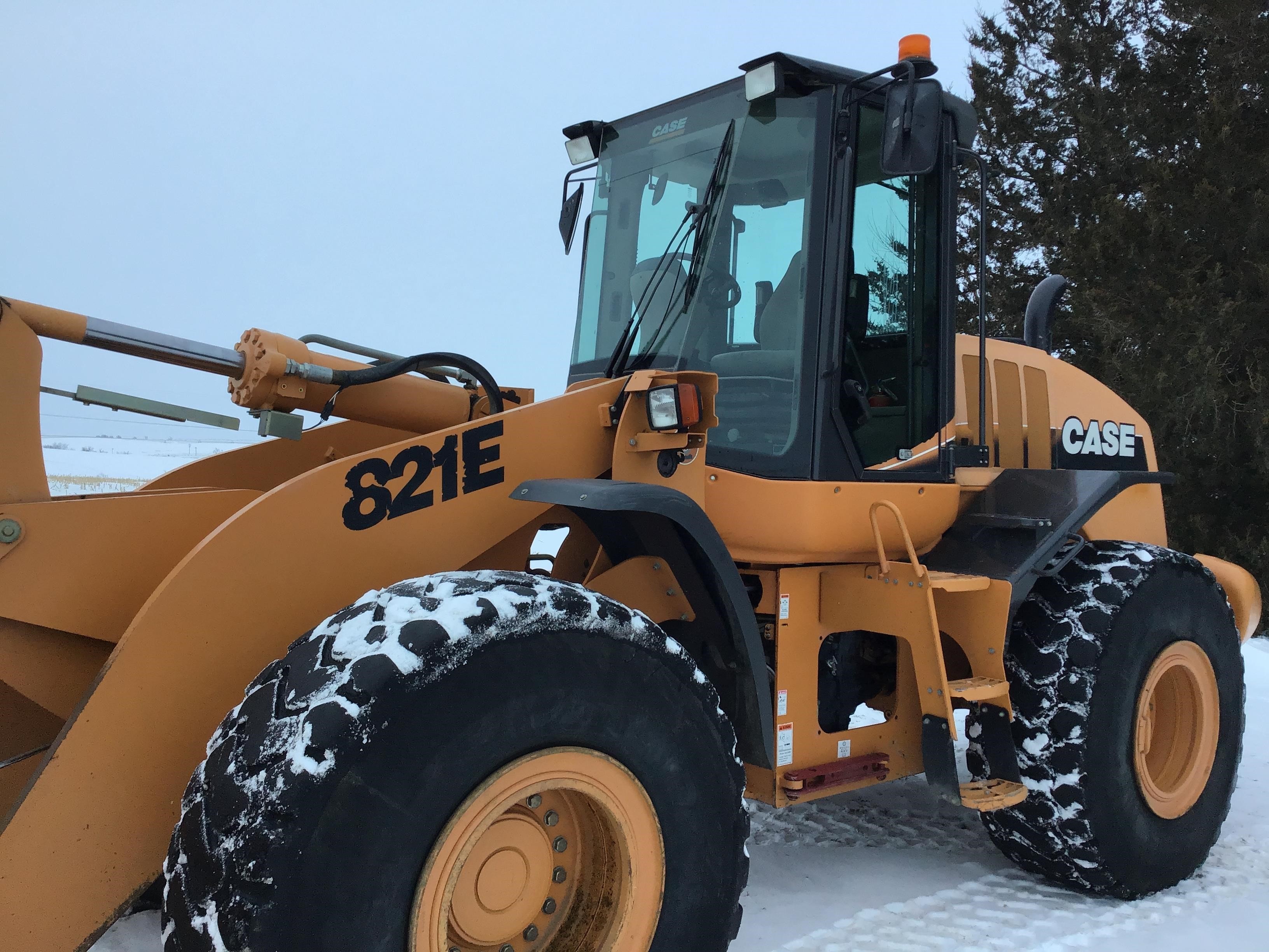 gallery 2010 Case 821E Wheel Loader
