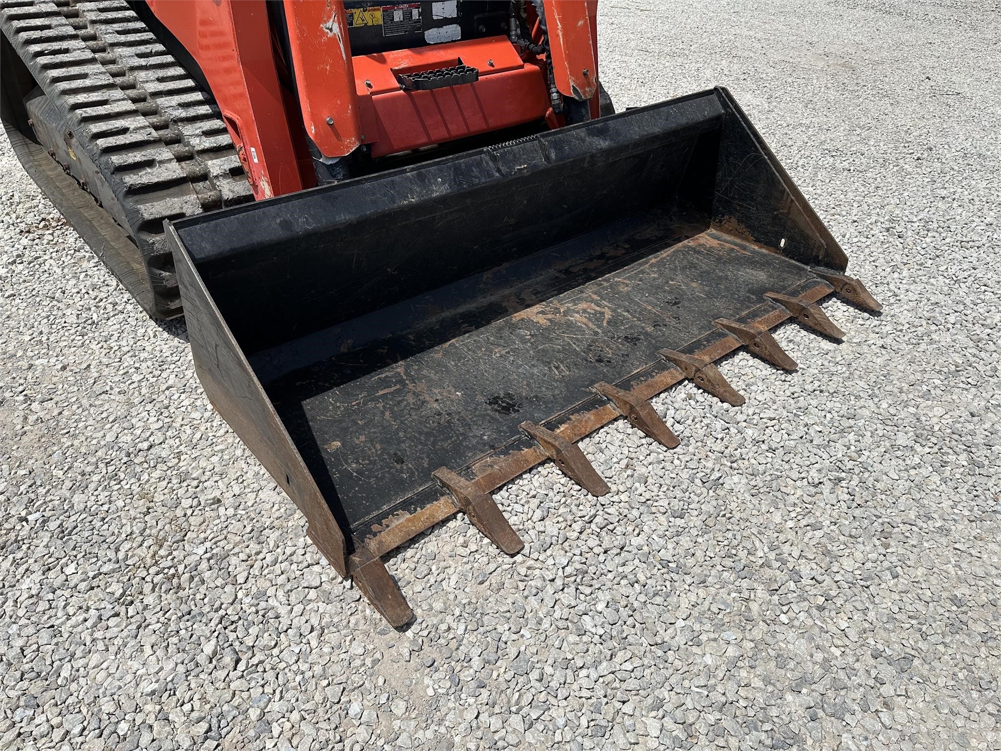 gallery 2016 Kubota SVL90-2 Skid Steer