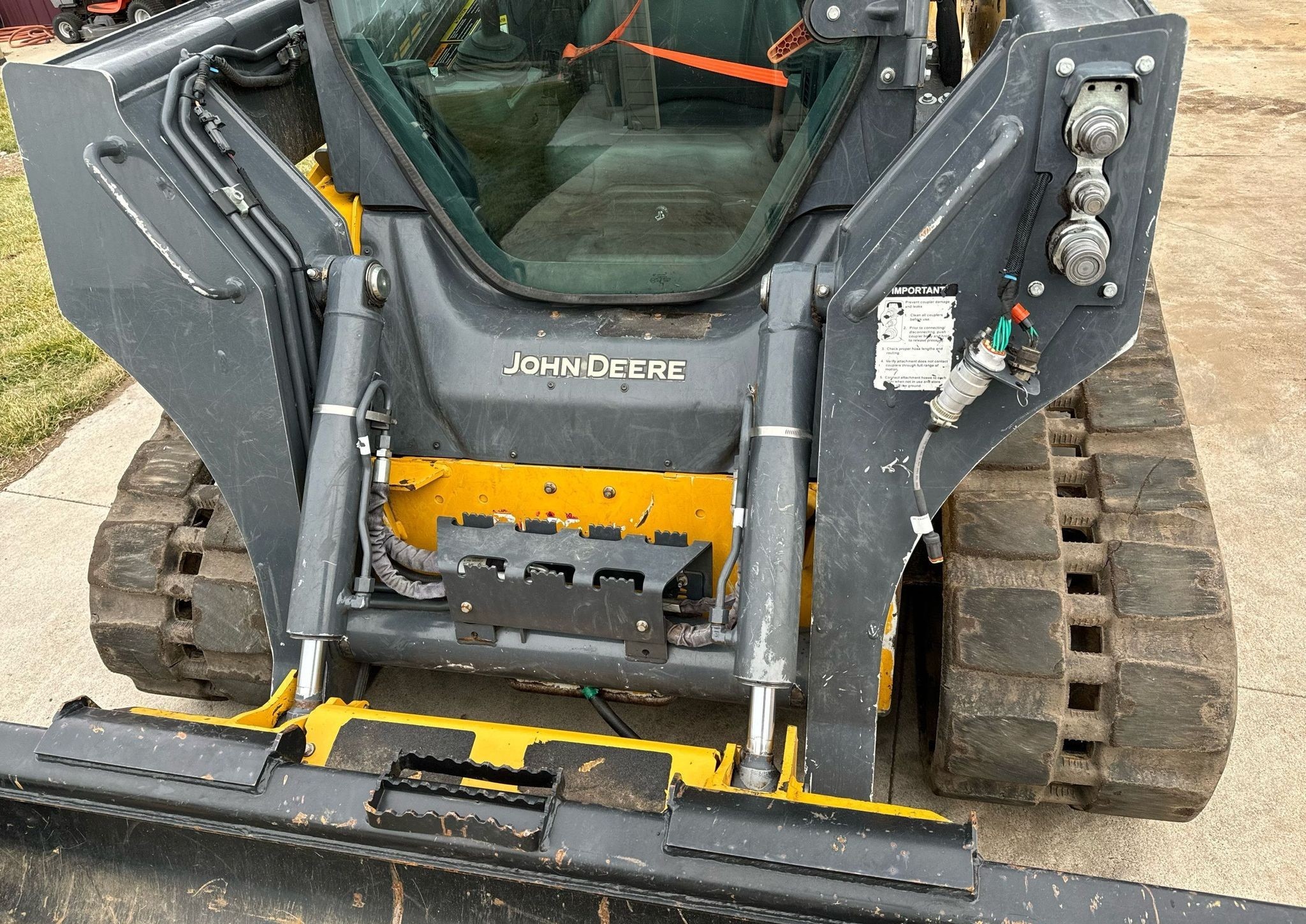 gallery 2021 John Deere 325g tracked skidsteer