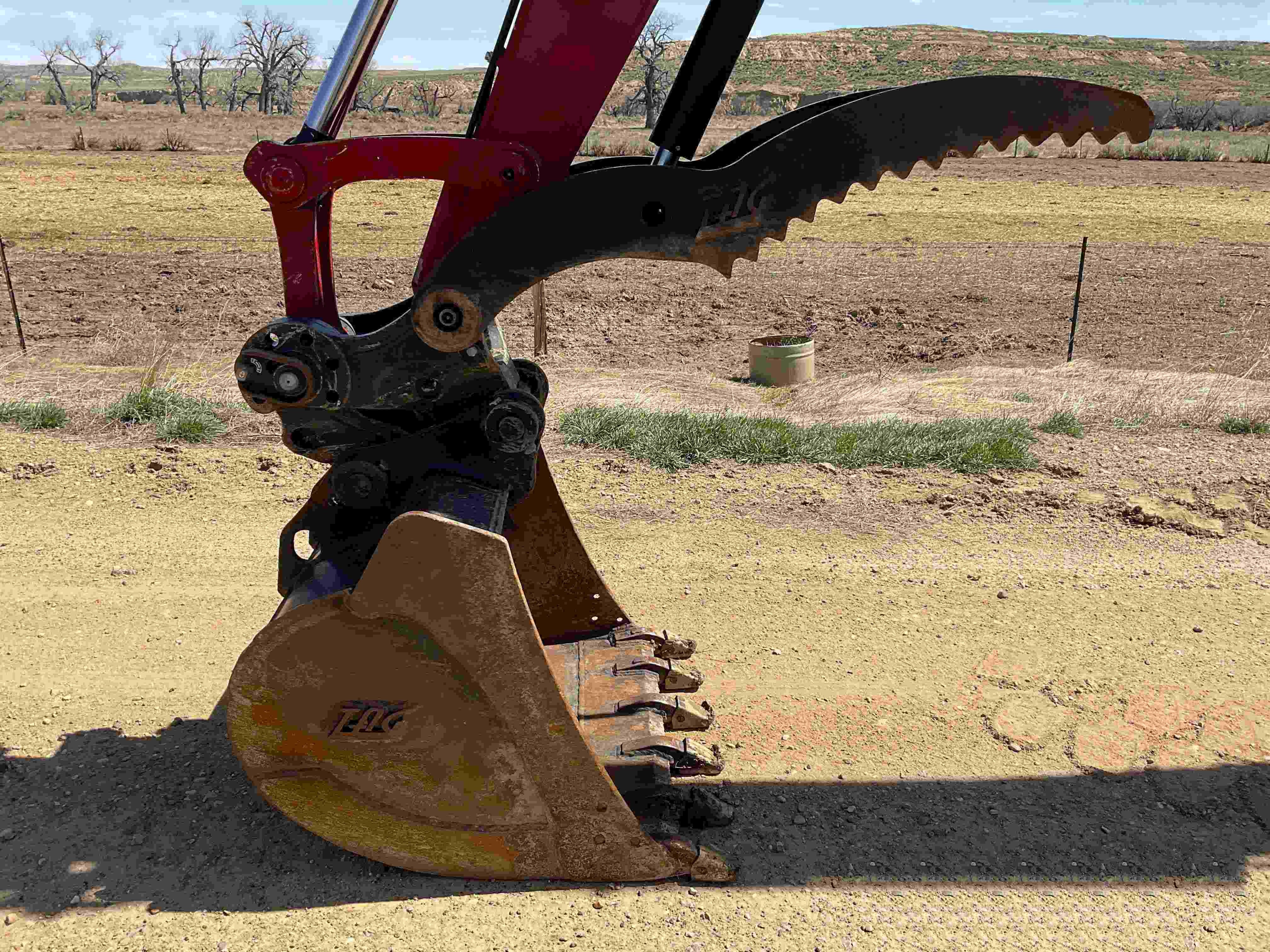 gallery 2021 Yanmar SV100-2A Excavator WHyd Thumb