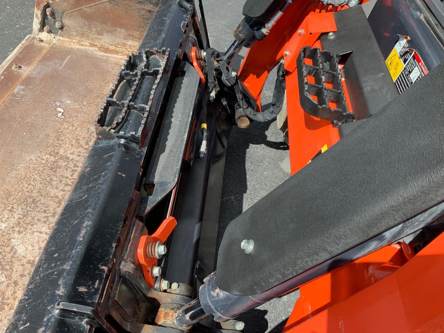 gallery 2018 Kubota SVL75-2 Compact Track Loader