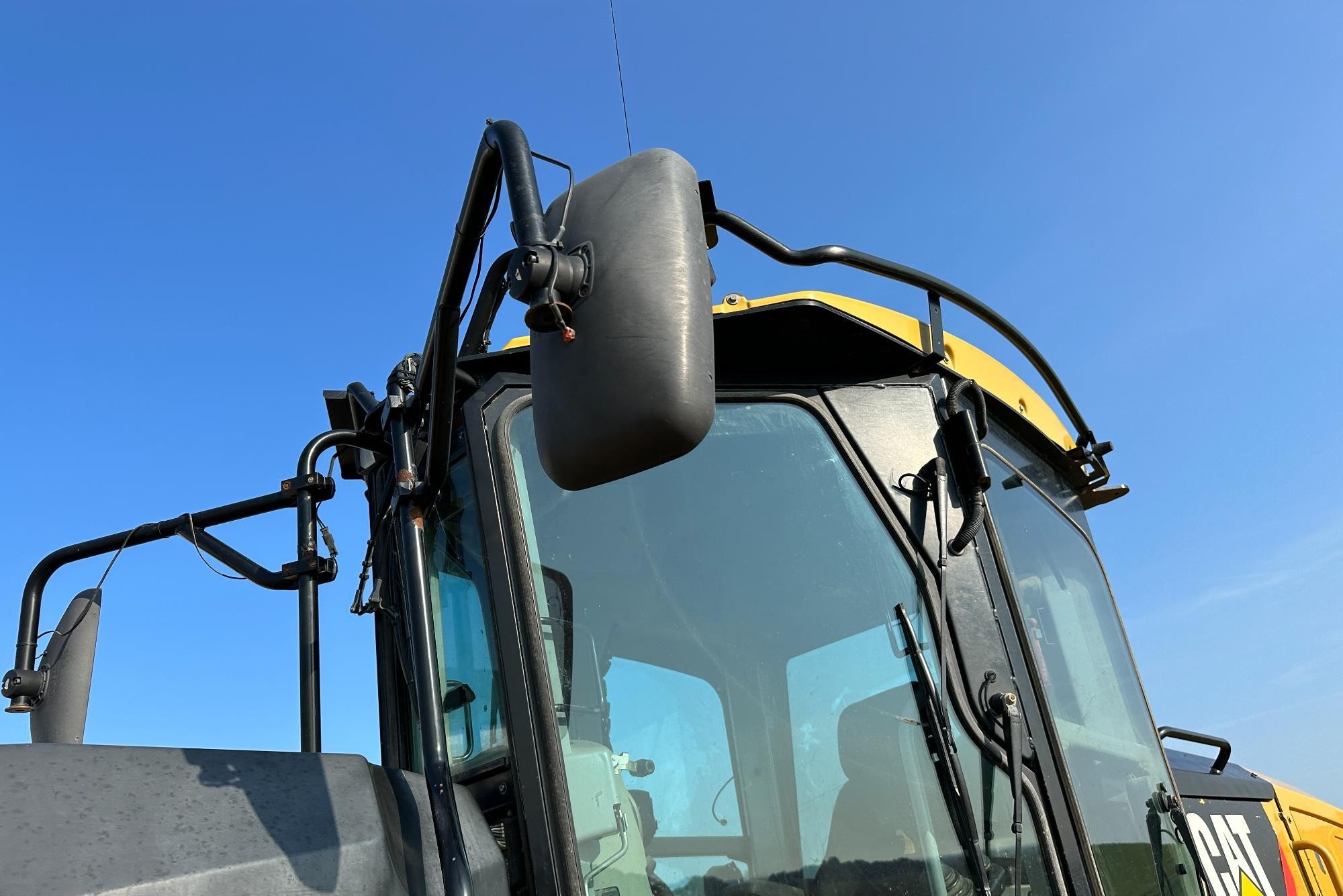 gallery 2014 Caterpillar 140M2 VHP Plus Motor Grader