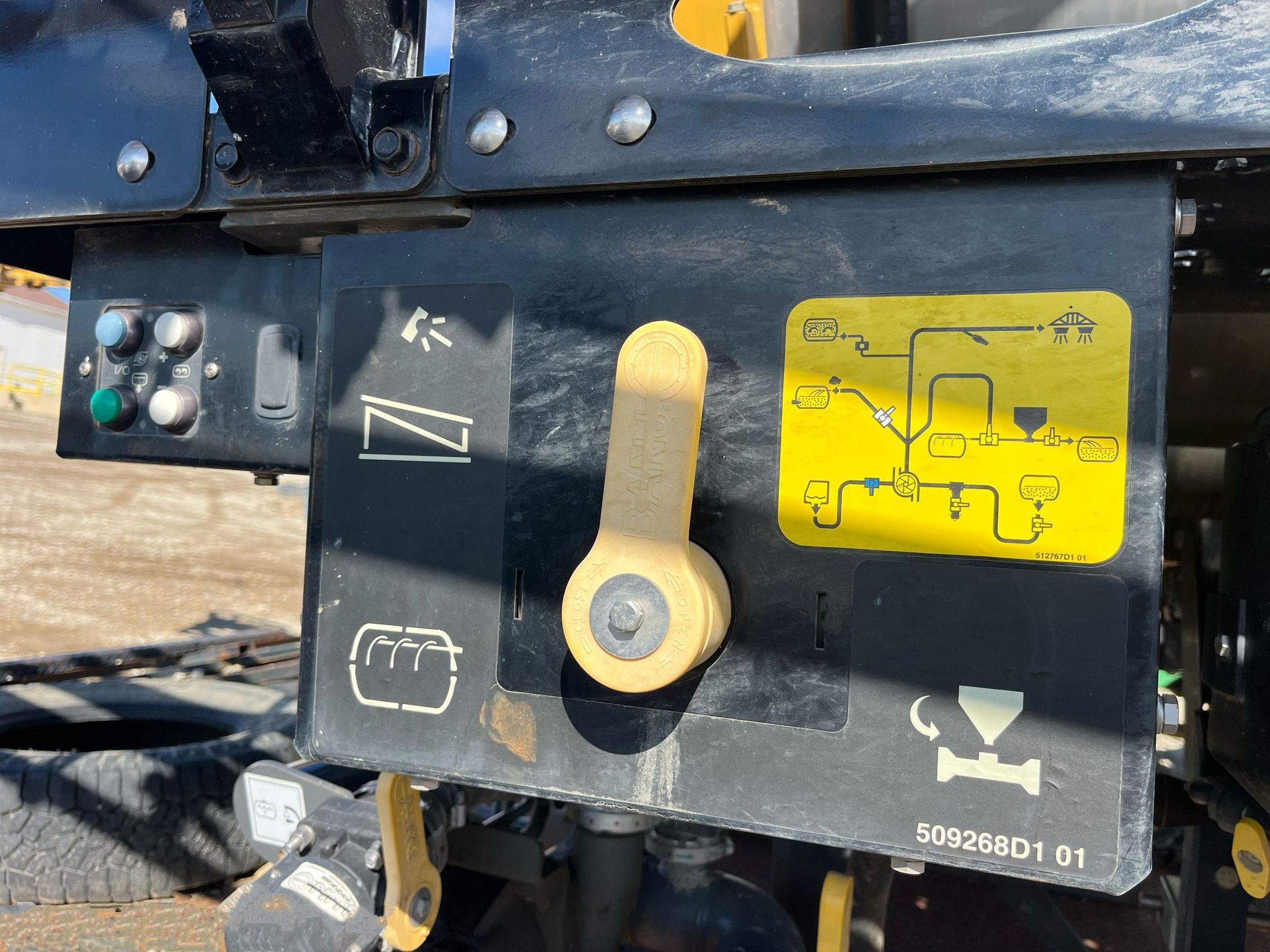 gallery 2013 Rogator RG1100 applicator