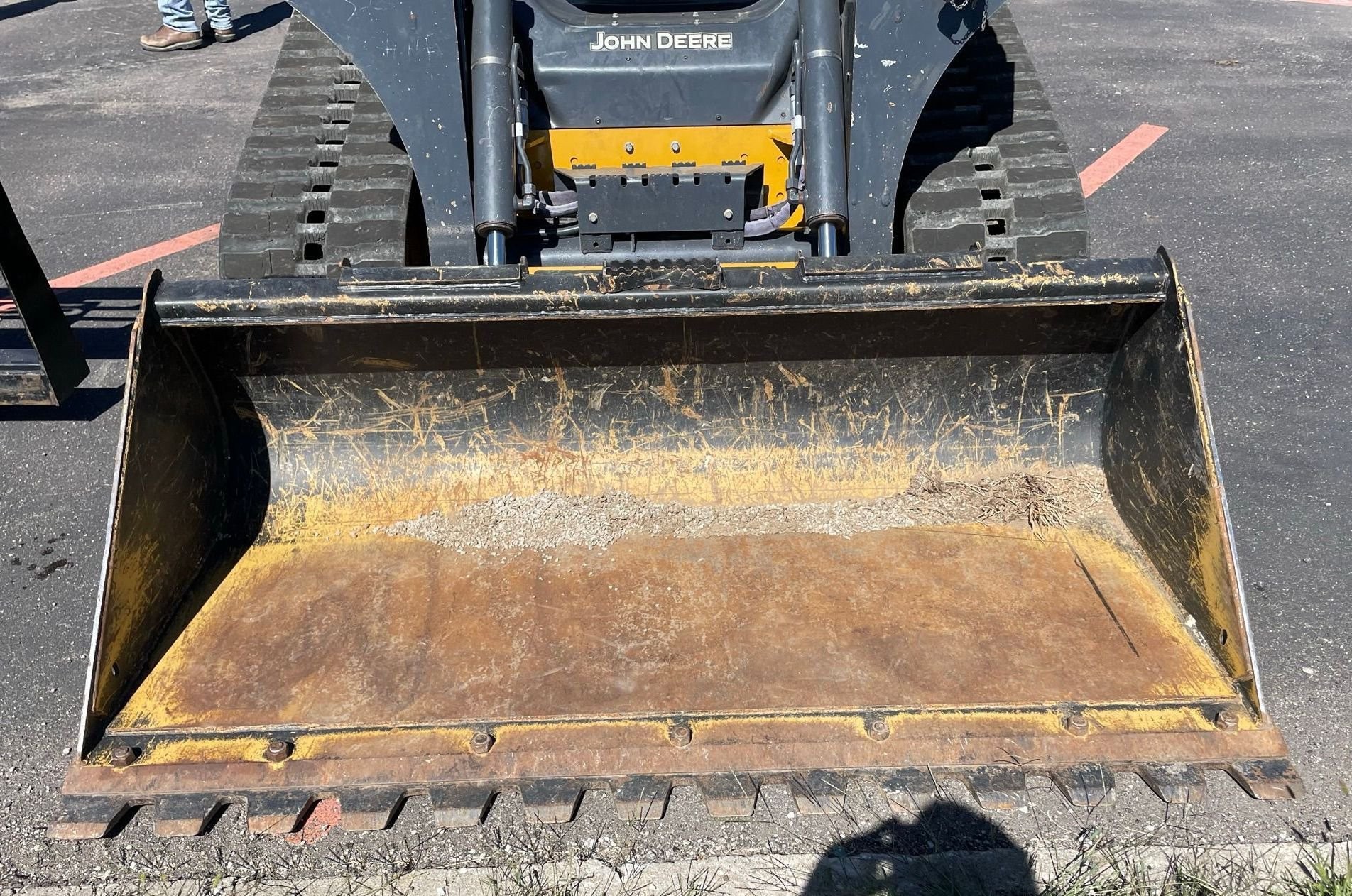 gallery 2021 John Deere 325G tracked skid steer loader