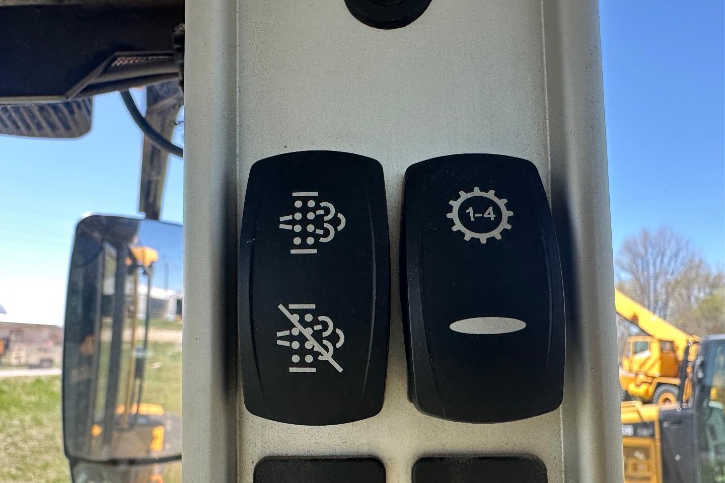 gallery 2018 Volvo L90H Wheel Loader