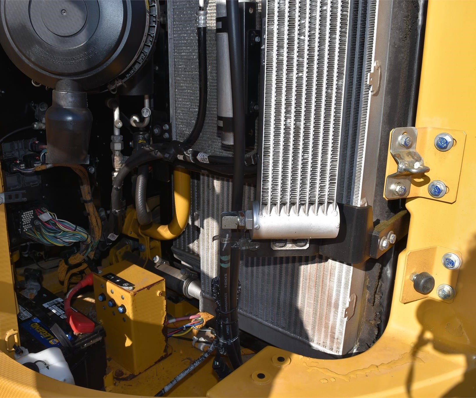 gallery 2018 CATERPILLAR 315F LCR