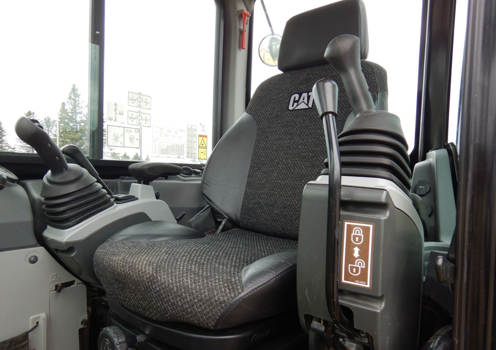 gallery 2018 Caterpillar 305E2 CR mini excavator