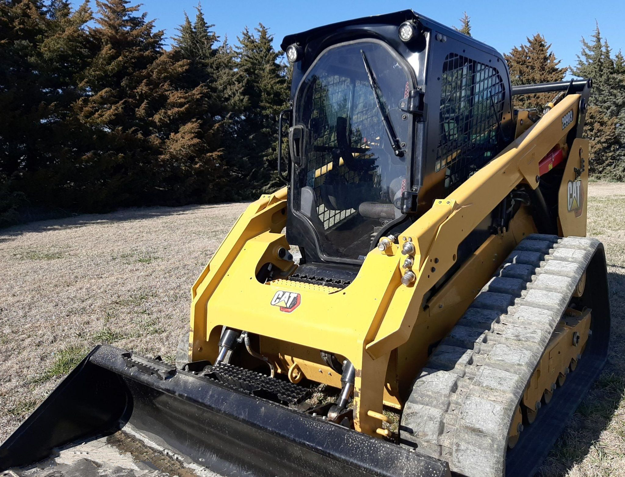 gallery 2023 Caterpillar 299D3 tracked skid steer loader