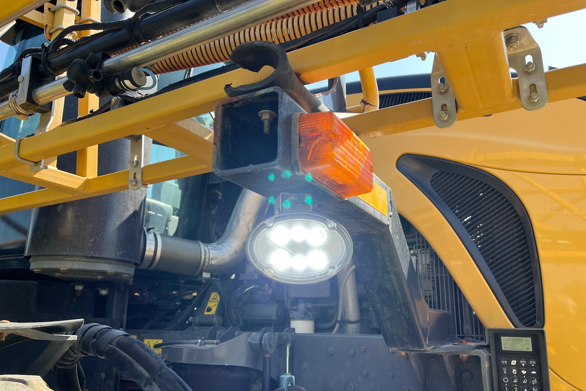 gallery 2019 RoGator RG1300C Self-Propelled Sprayer