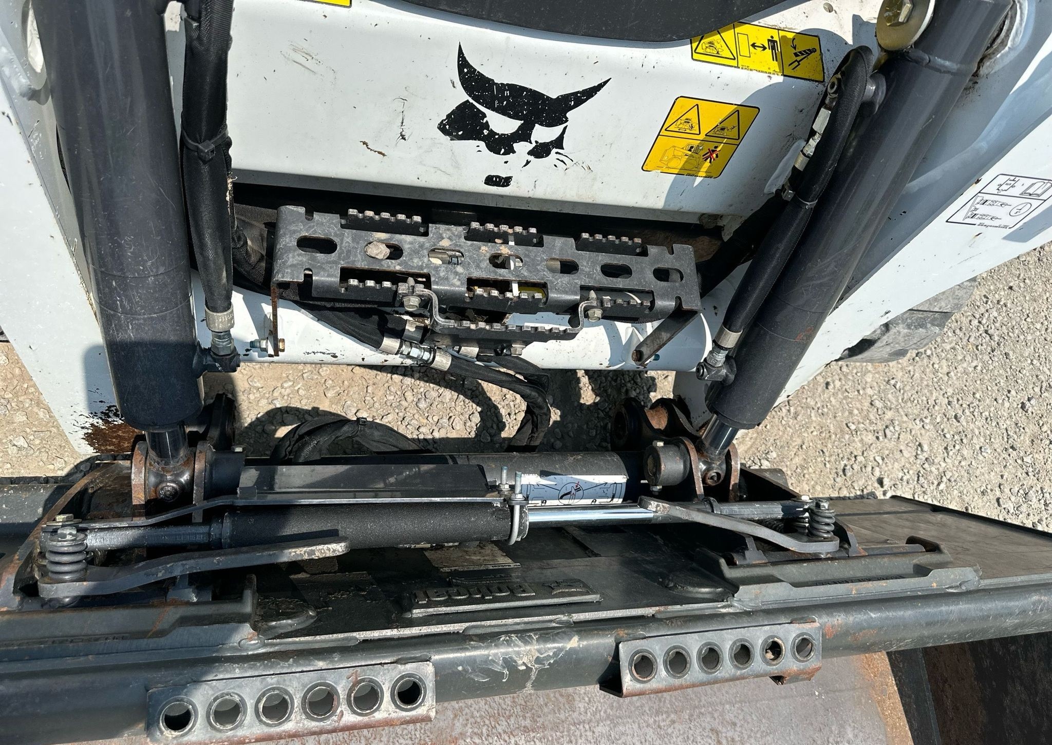 gallery 2021 Bobcat T595 tracked skid steer loader