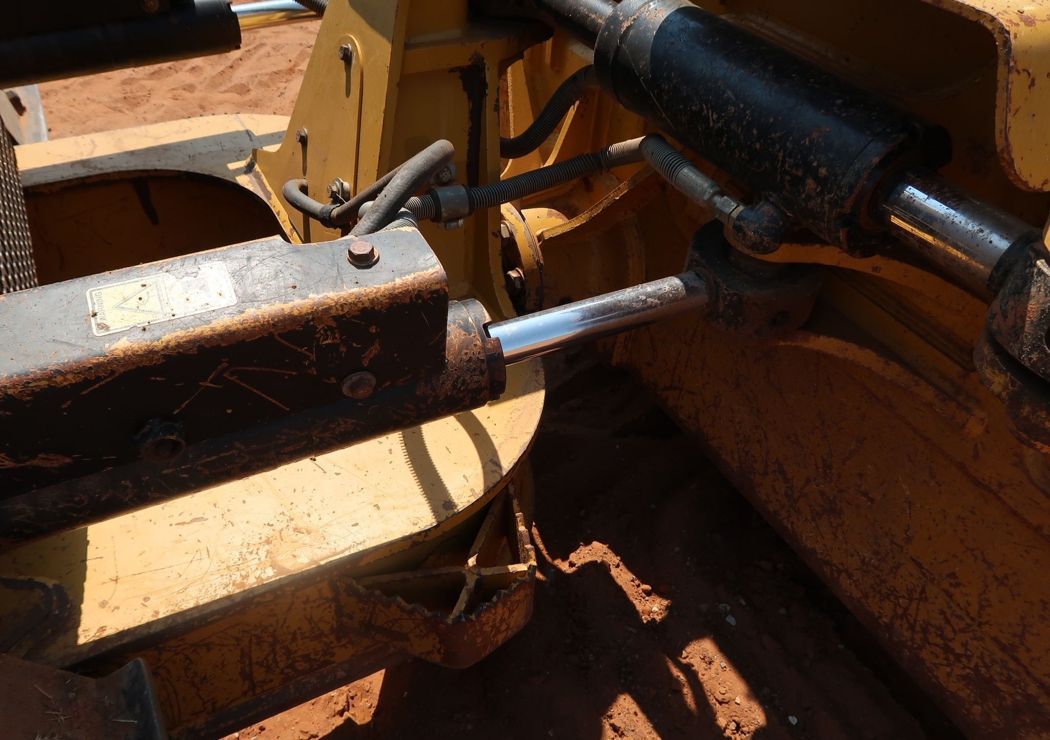 gallery 2014 Caterpillar D6K2 XL dozer