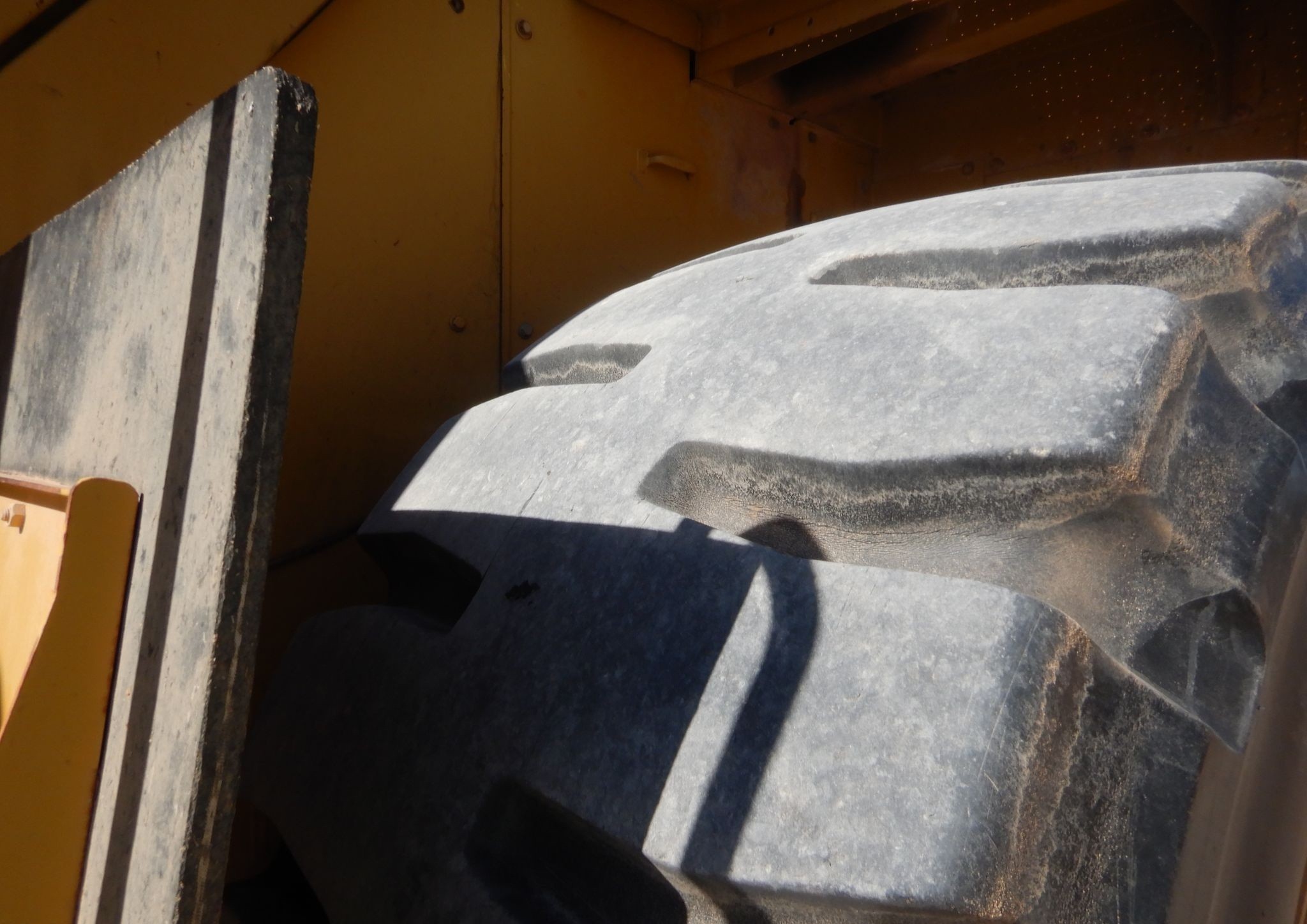 gallery 2006 Caterpillar 988H wheel loader