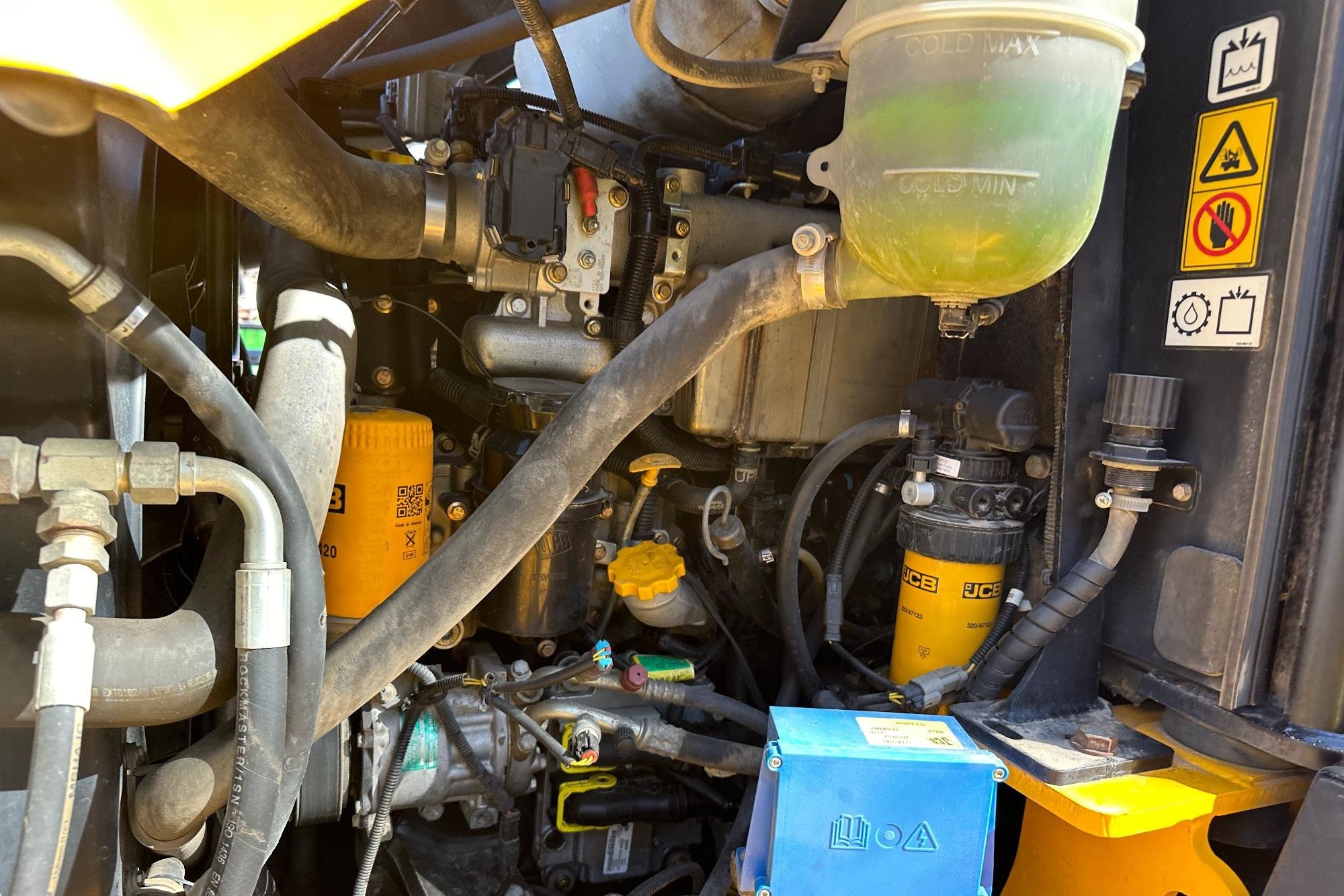gallery 2017 JCB TM320 4x4 Telehandler