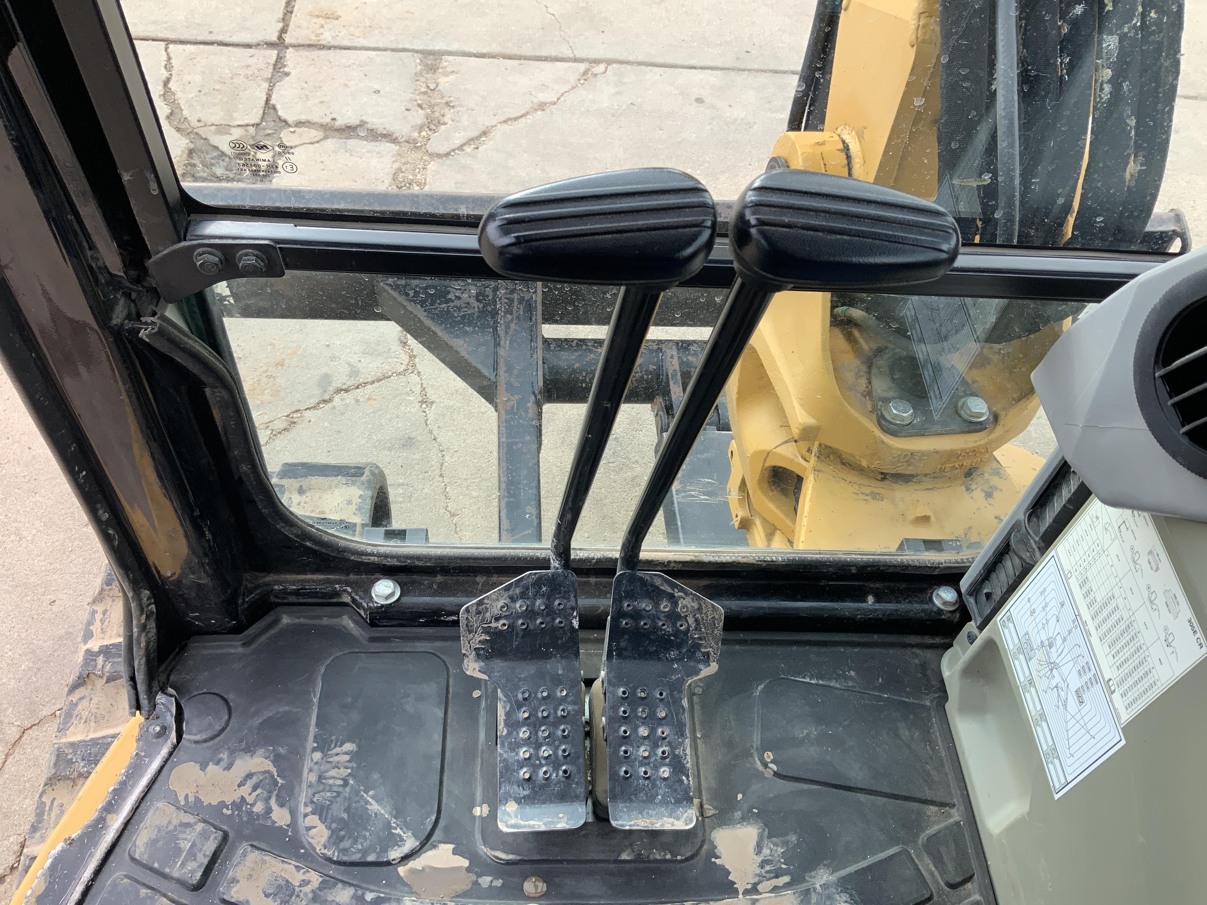 gallery 2014 Caterpillar 305E Mini Excavator