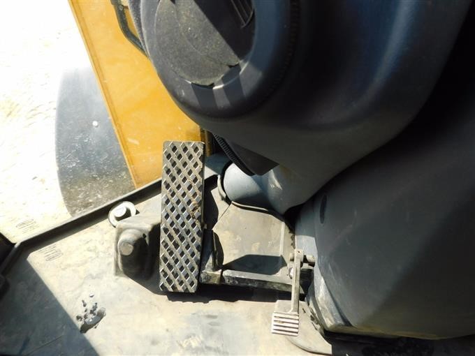 gallery 2014 John Deere 524K High Lift Wheel Loader