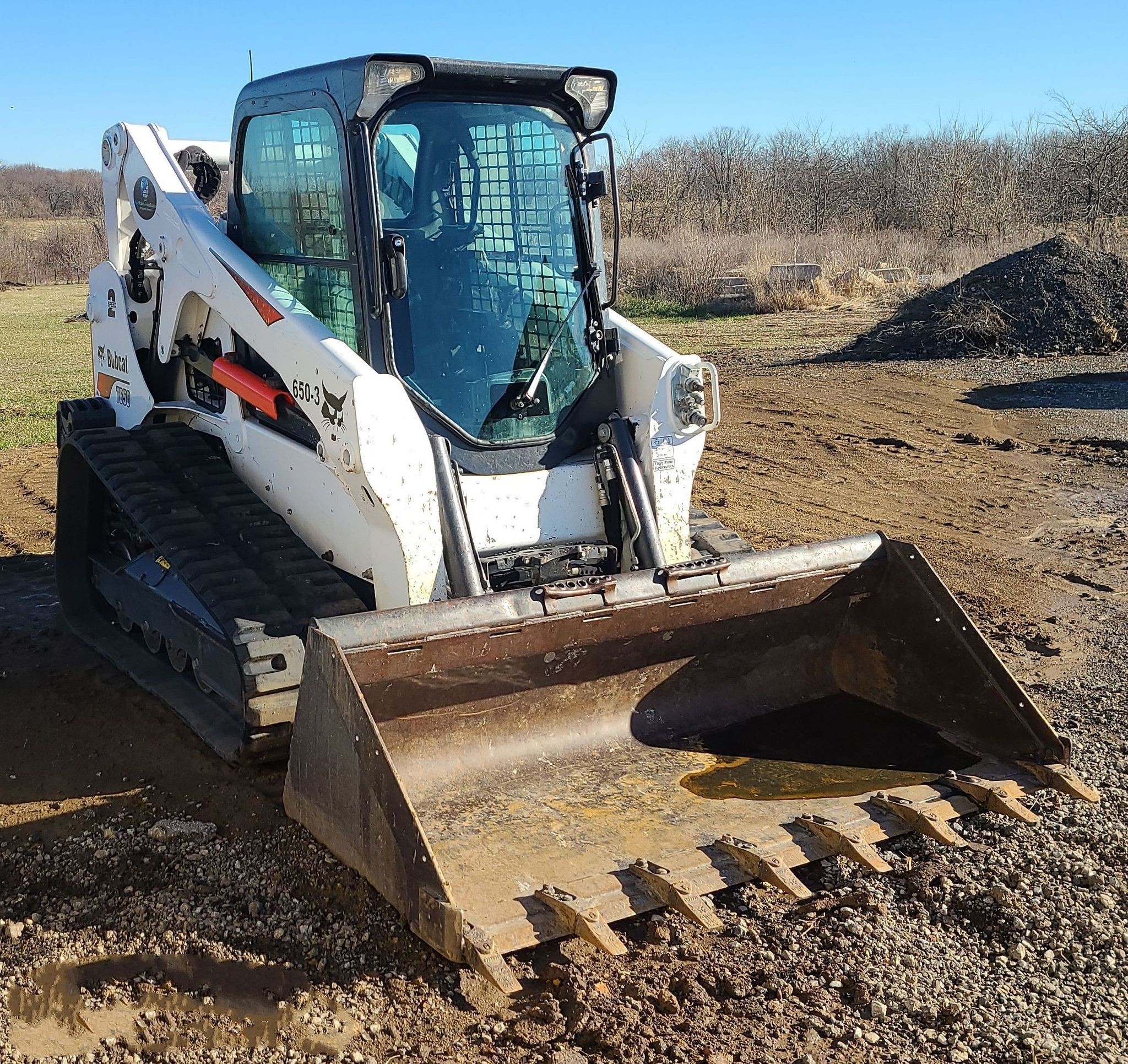 gallery 2020 Bobcat T650 tracked skid steer loader