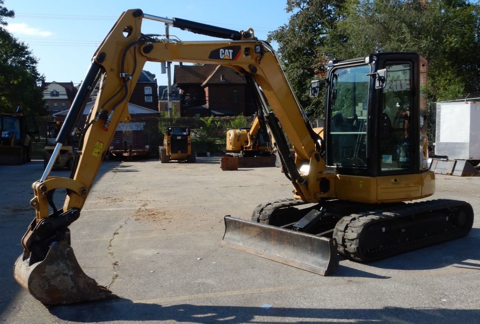 gallery 2018 Caterpillar 305E2 CR mini excavator