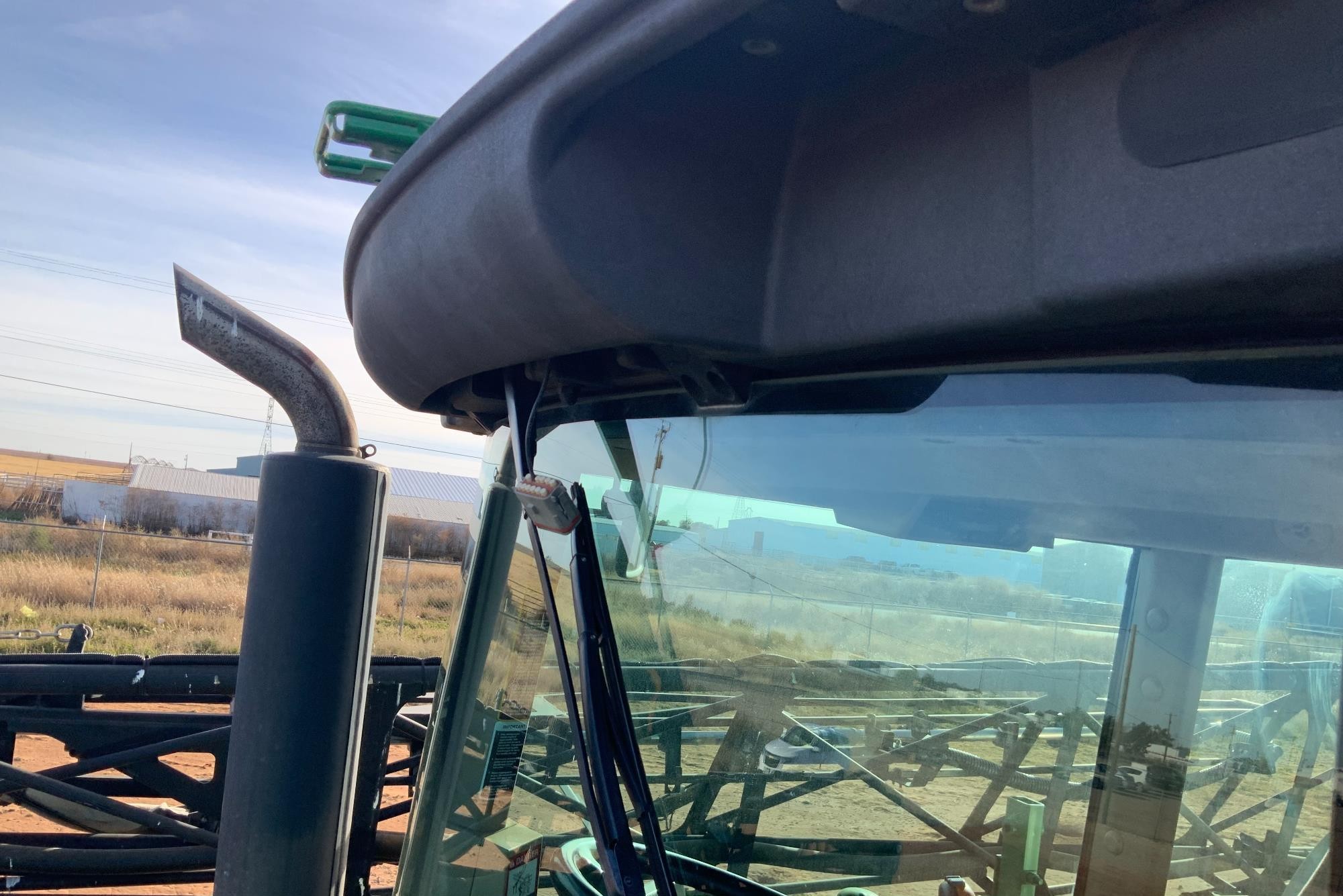gallery 2011 John Deere 4730 Self-Propelled Sprayer