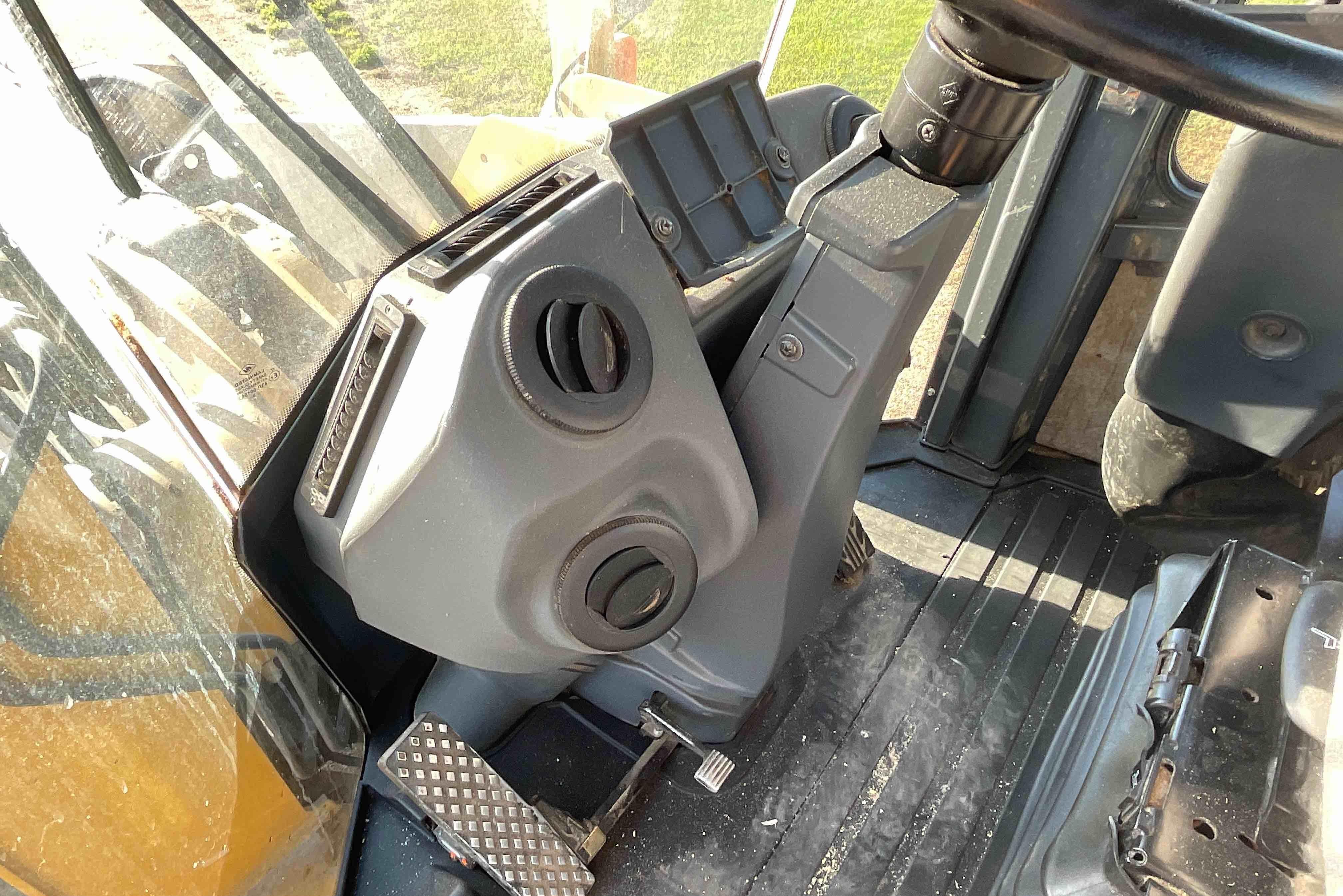 gallery 2018 John Deere 544KII HighLift Wheel Loader