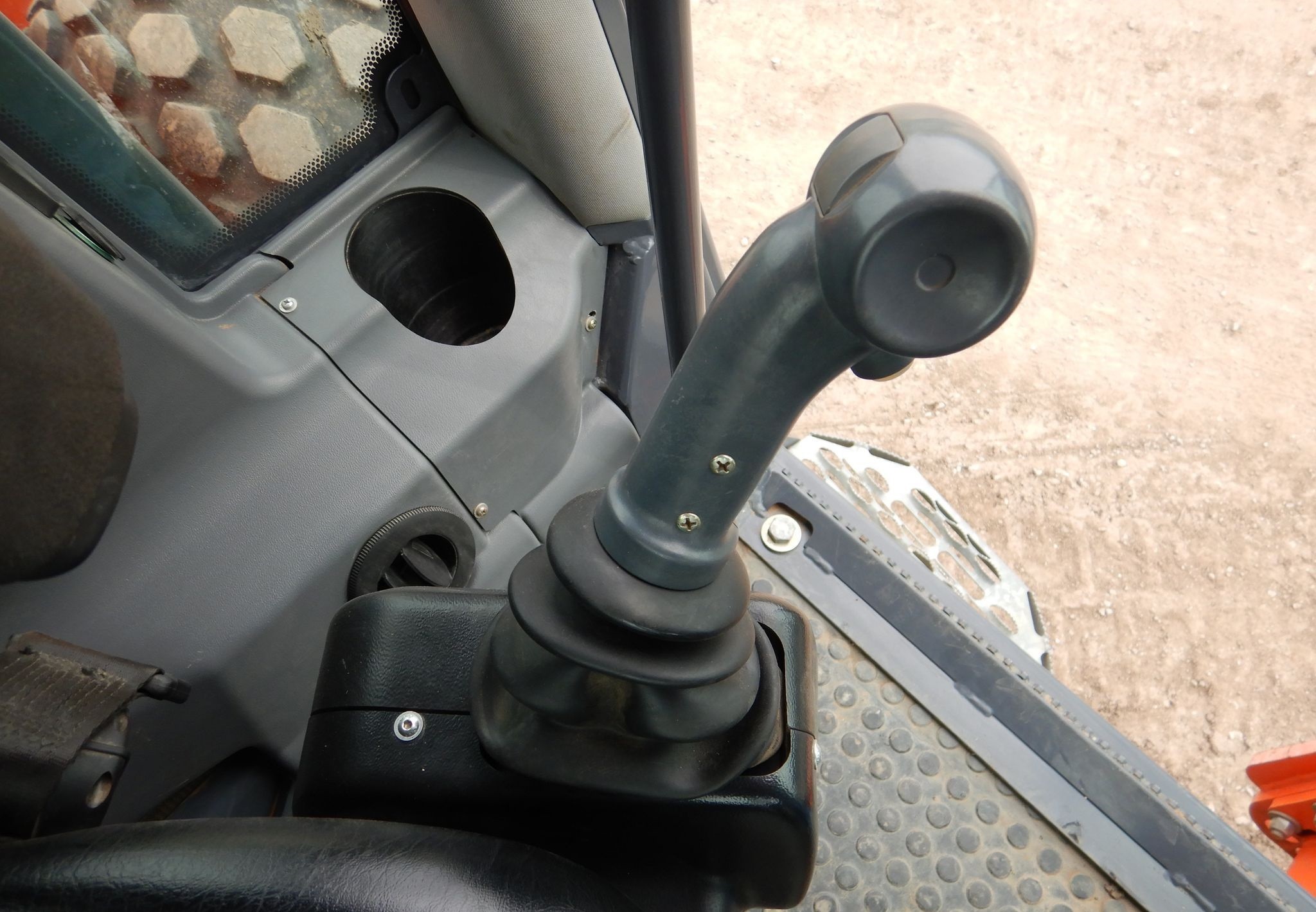 gallery 2016 Hamm H11I vibratory roller