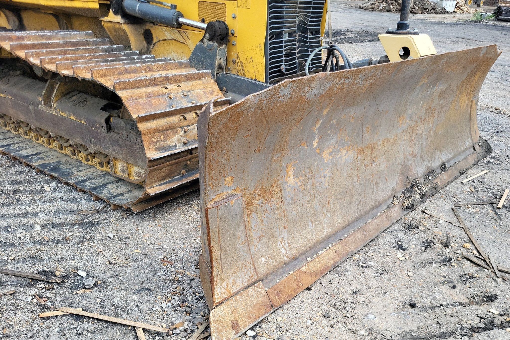 gallery 2015 John Deere 700K LGP dozer