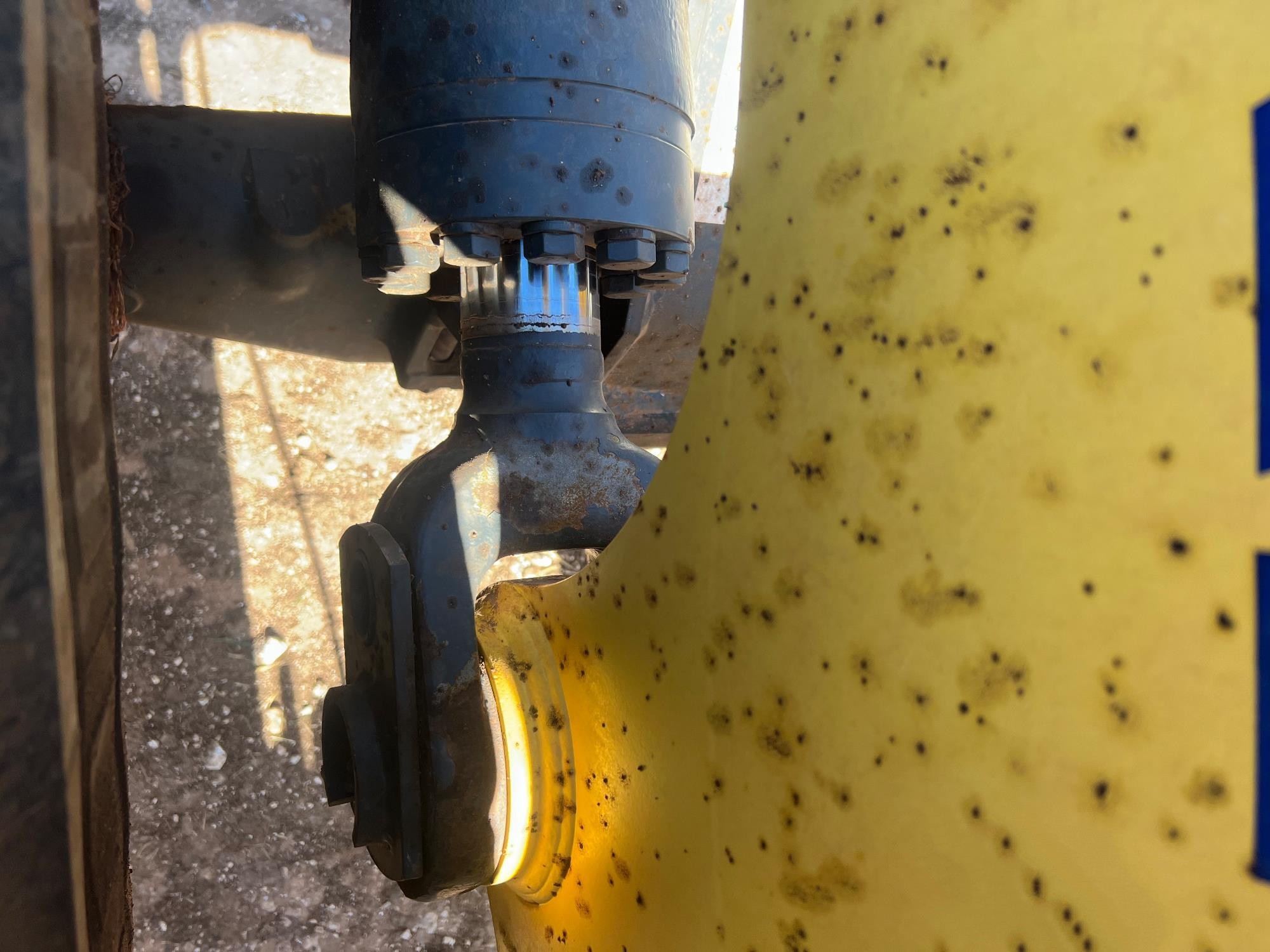 gallery 2016 Komatsu WA270-8 Wheel Loader WAttachments