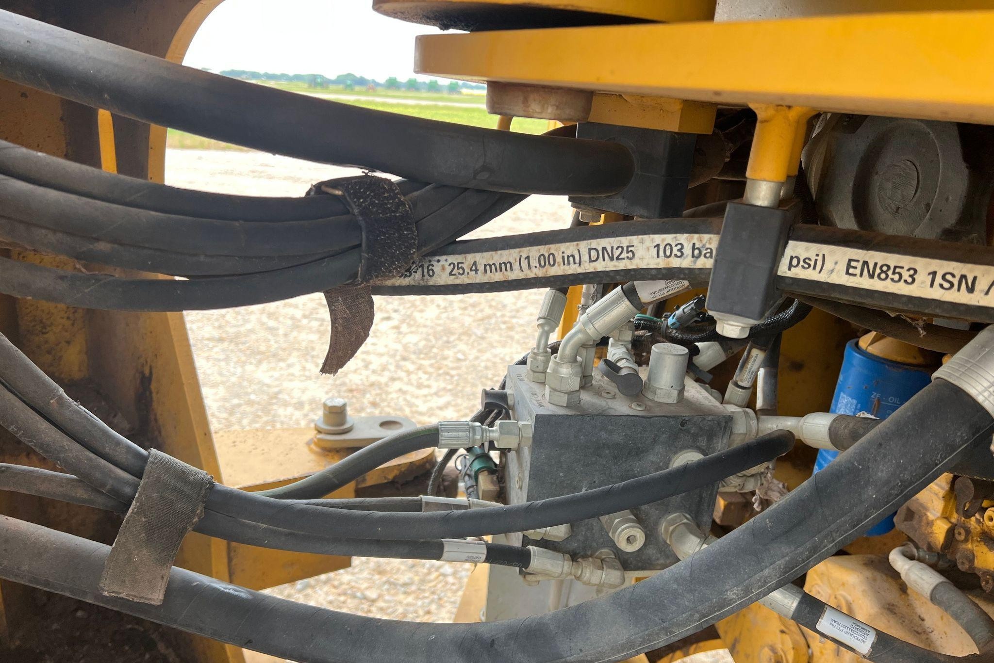 gallery 2014 John Deere 544K wheel loader