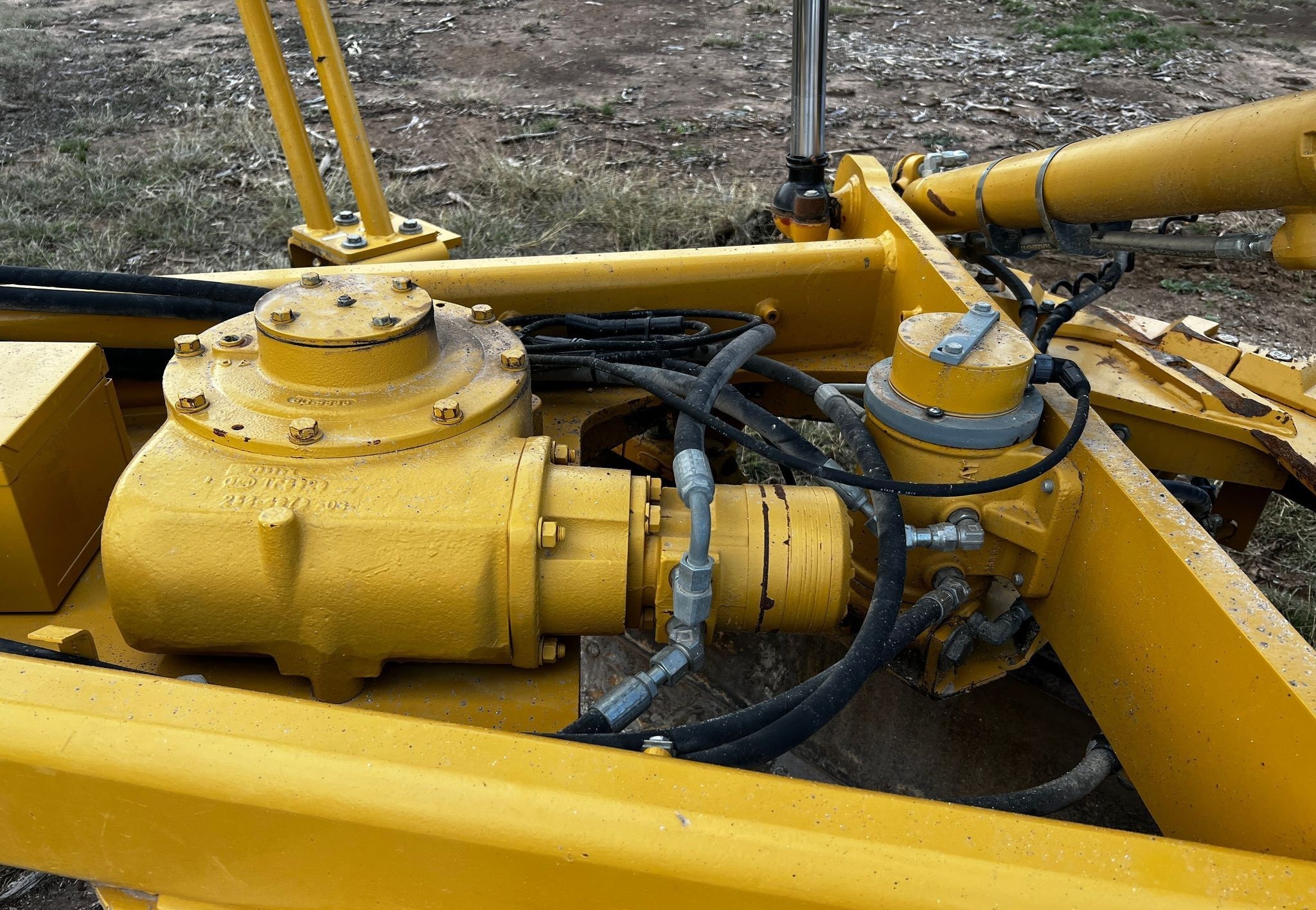 gallery 2012 Caterpillar 140M2 VHP Plus motor grader